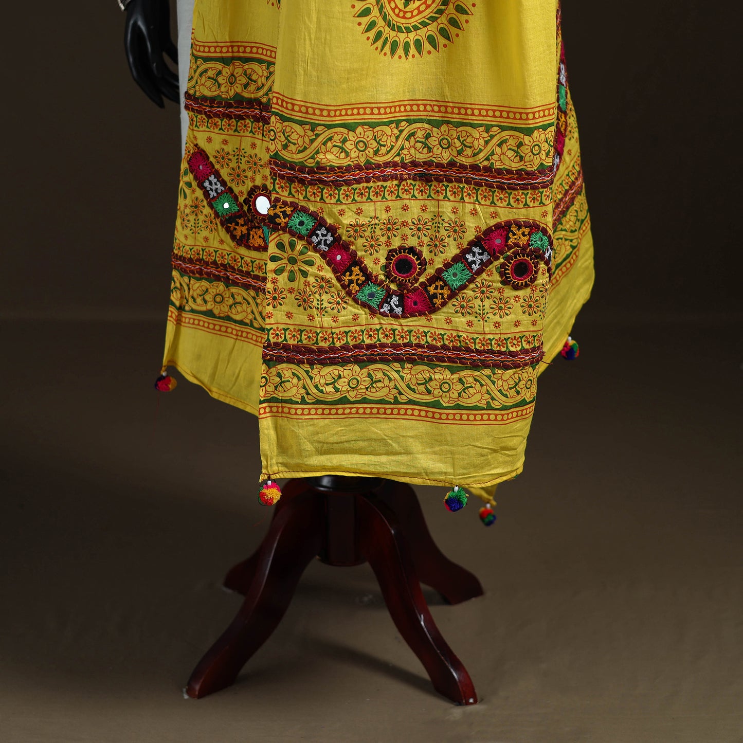 Kutch Hand Embroidered Mirror Work Printed Cotton Dupatta 11