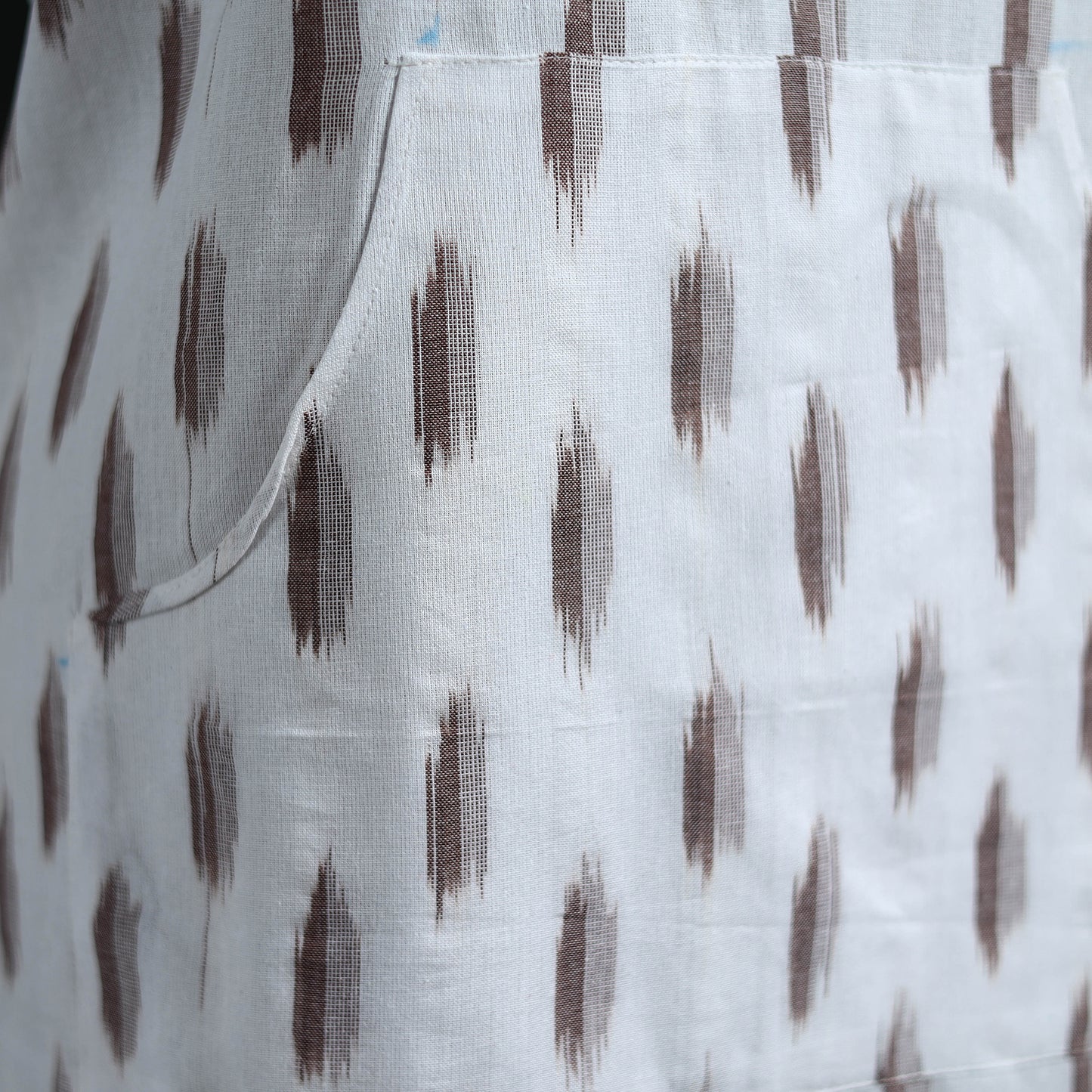 Pochampally Ikat Weave Cotton Apron with Pocket 25