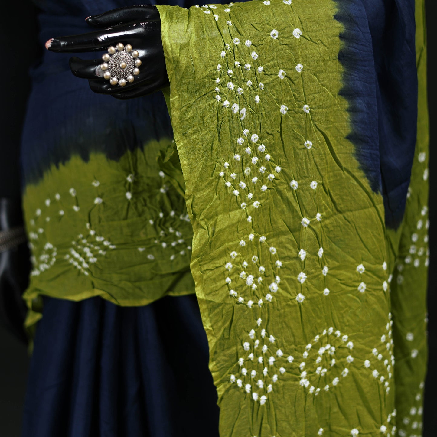 Kutch Bandhani Tie-Dye Cotton Saree 04