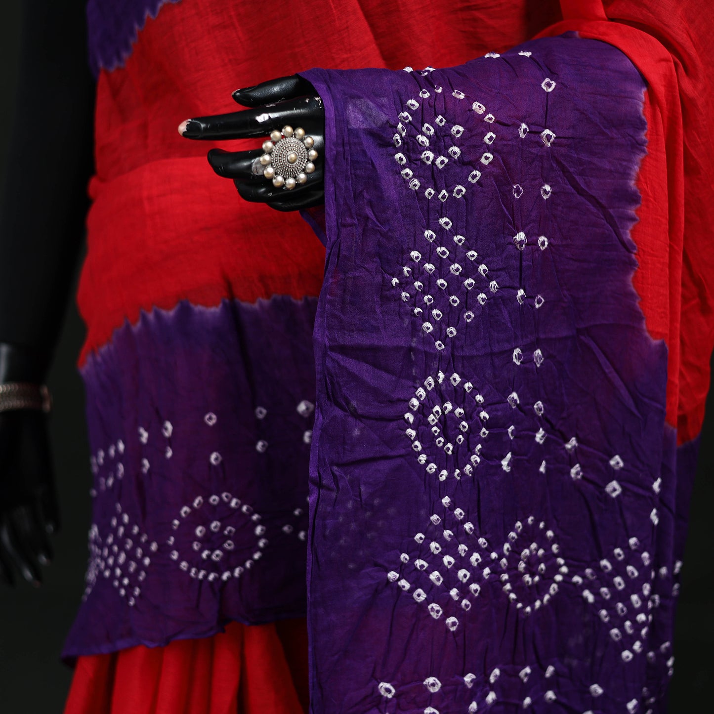 Kutch Bandhani Tie-Dye Cotton Saree 06