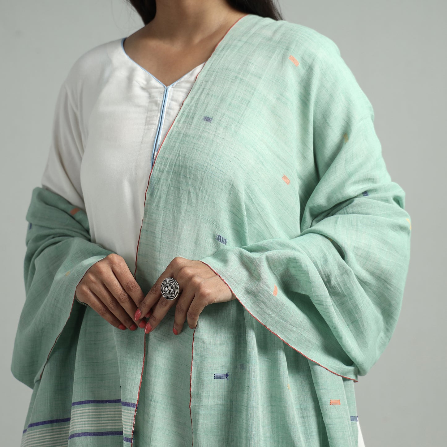 Green - Phulia Jamdani Buti Handloom Pure Cotton Dupatta 01