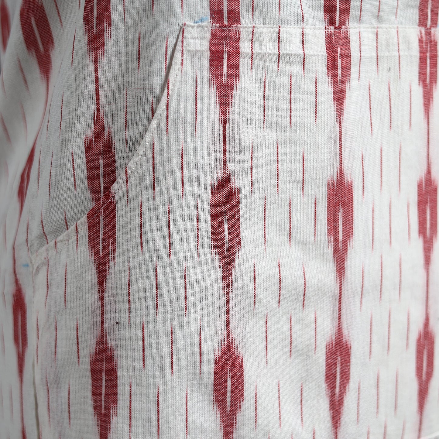Pochampally Ikat Weave Cotton Apron with Pocket 30