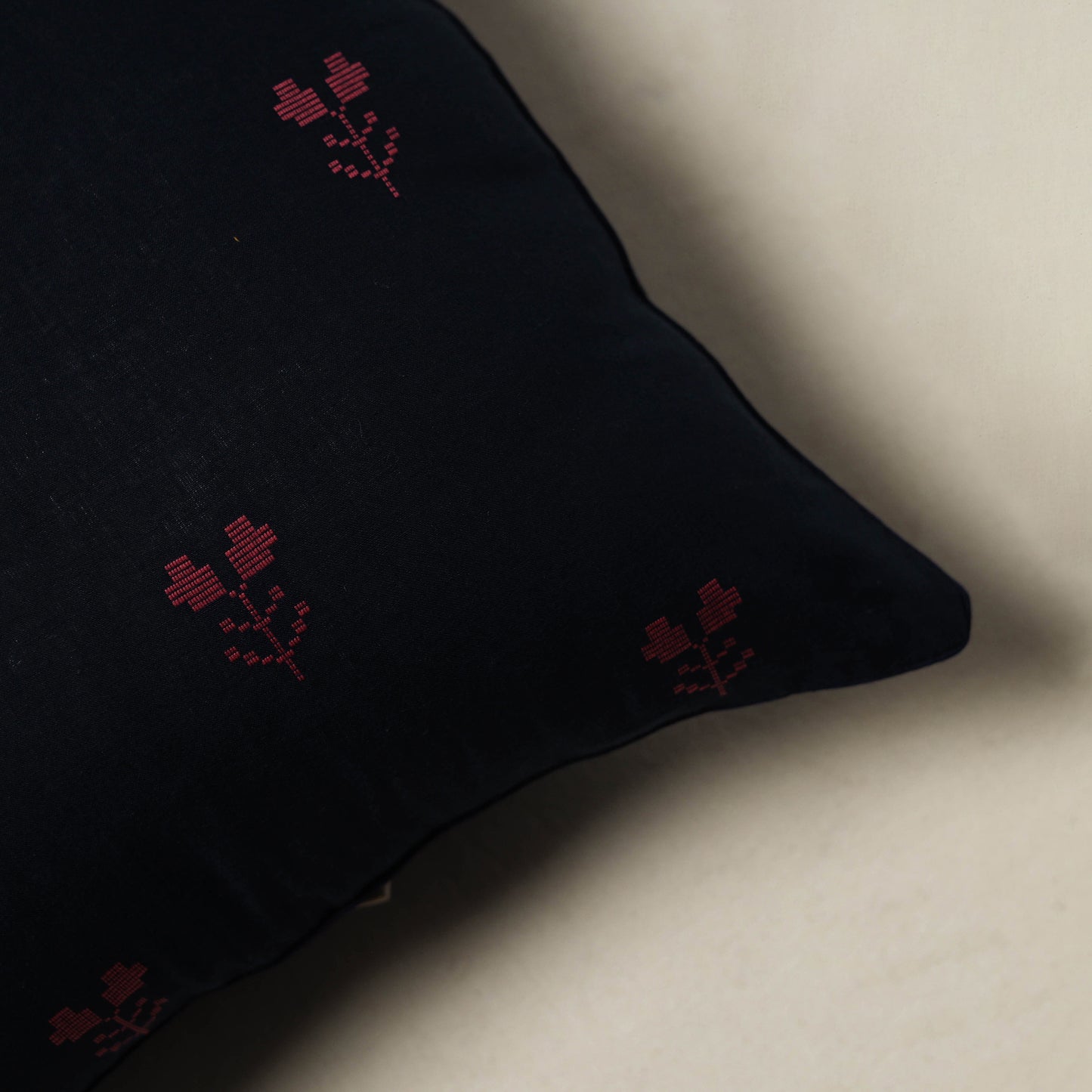 Jacquard Weave Cushion Cover 30