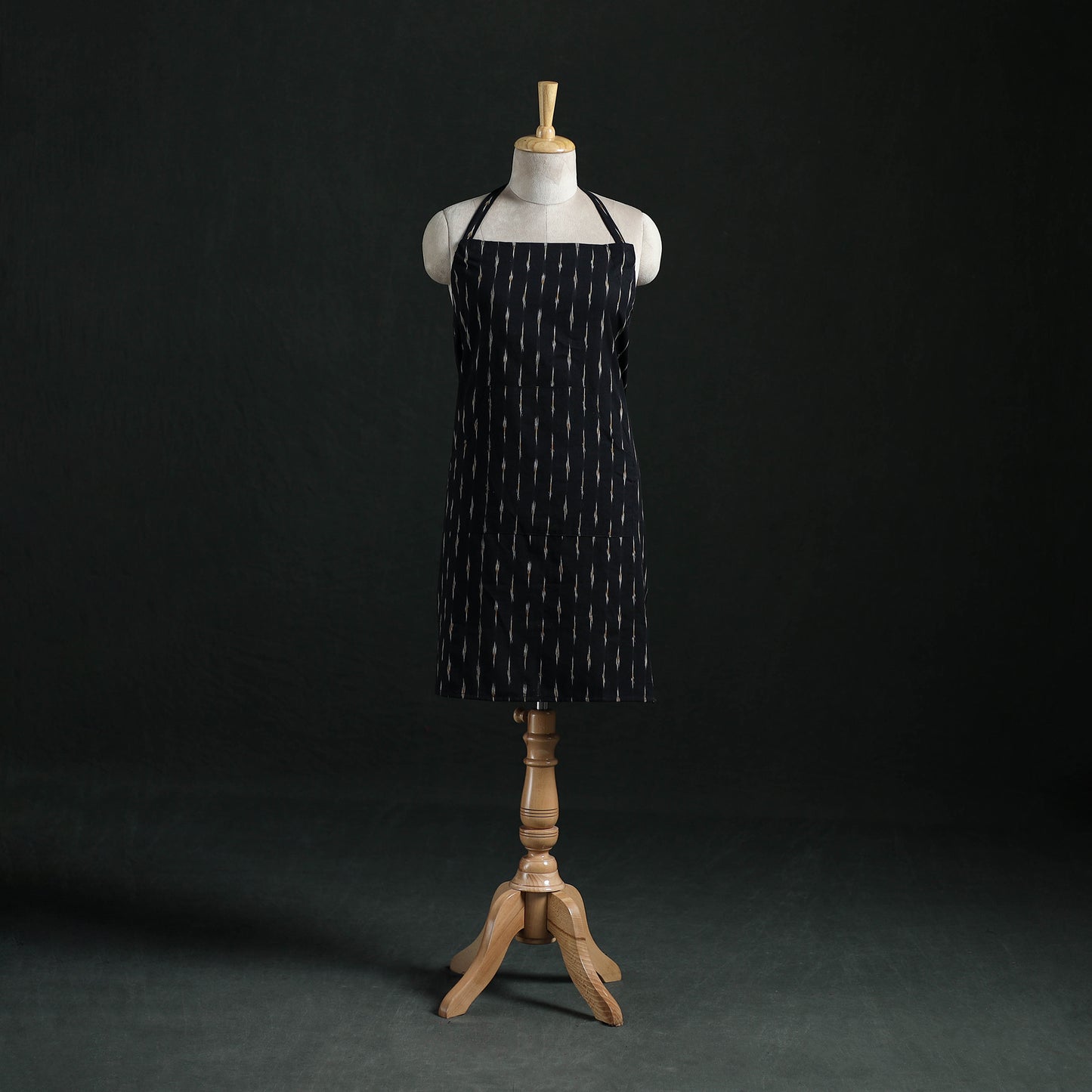 Pochampally Ikat Weave Cotton Apron with Pocket 31