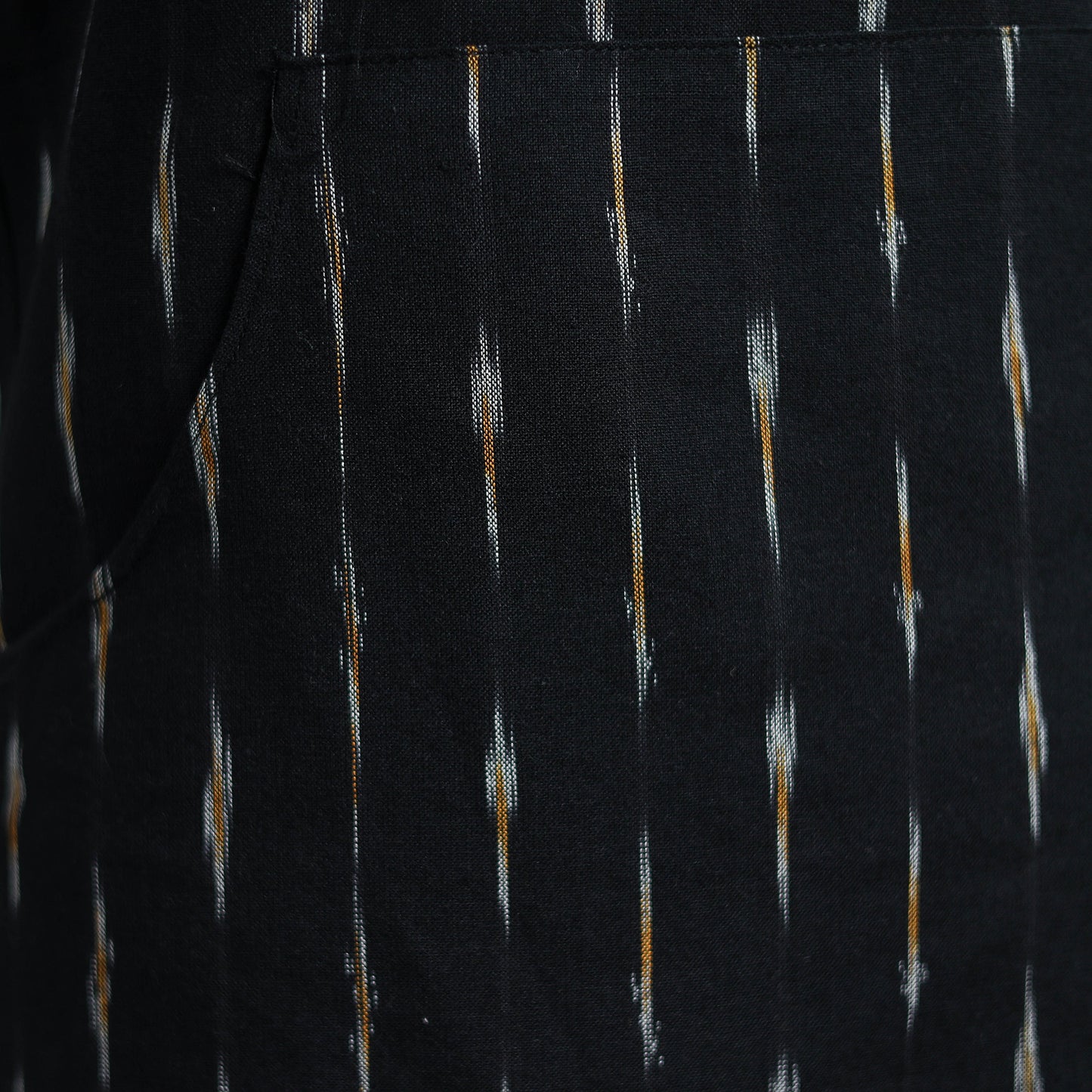 Pochampally Ikat Weave Cotton Apron with Pocket 31