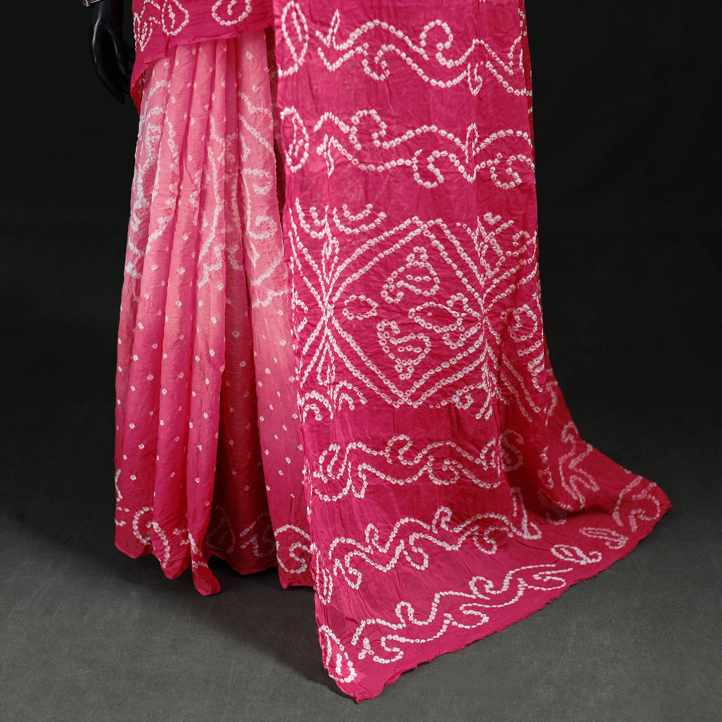Kutch Bandhani Tie-Dye Cotton Saree 12
