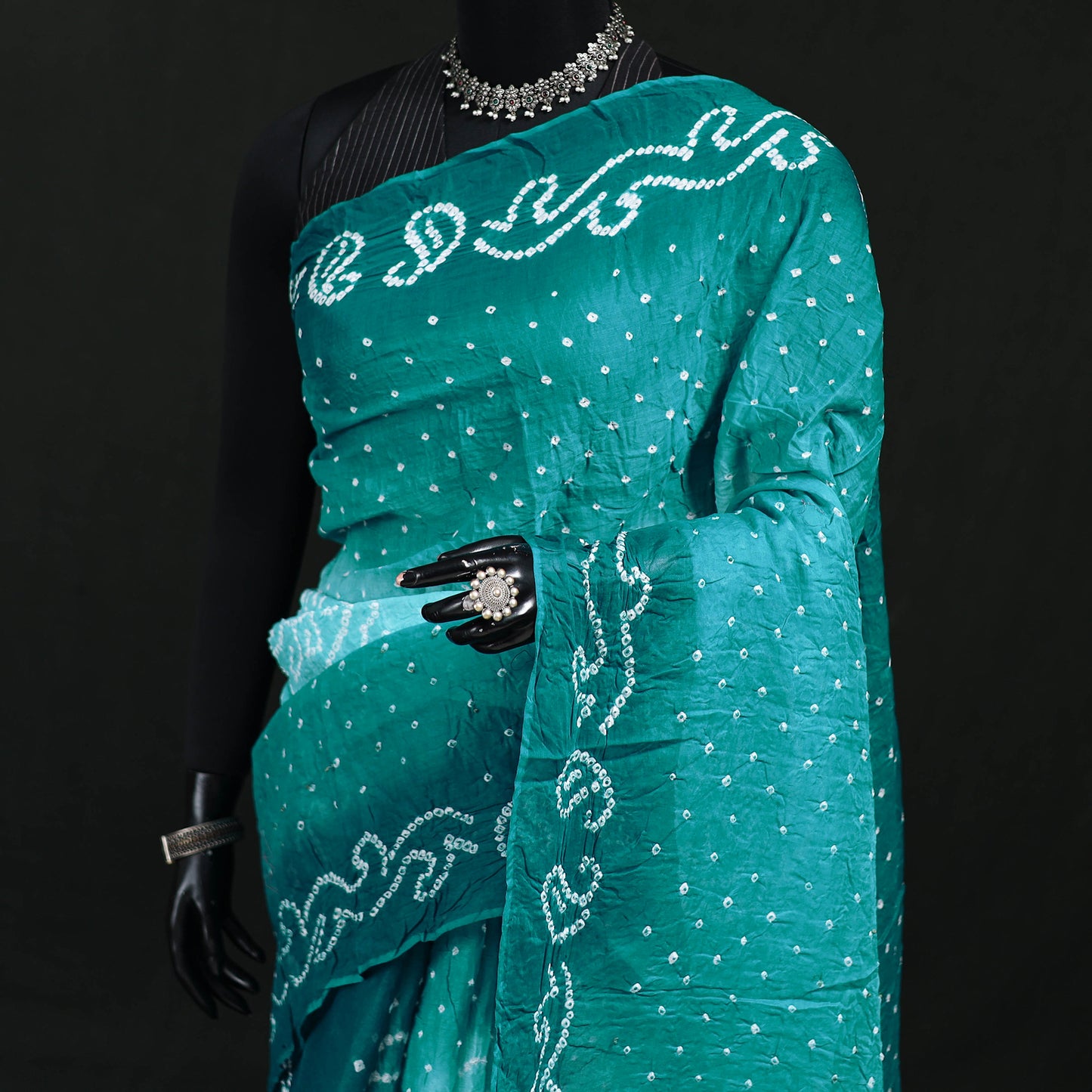 Kutch Bandhani Tie-Dye Cotton Saree 13