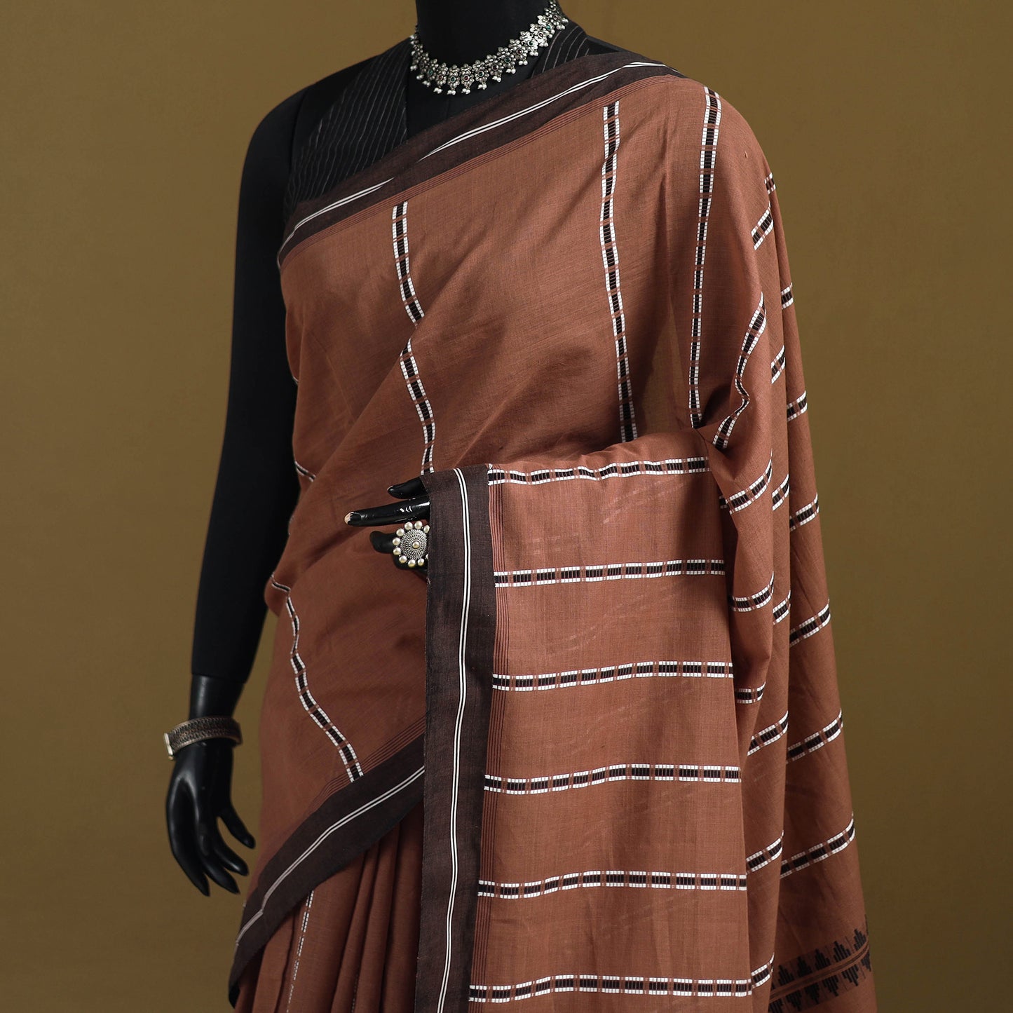 Bengal Handwoven Cotton Begumpuri Saree 16