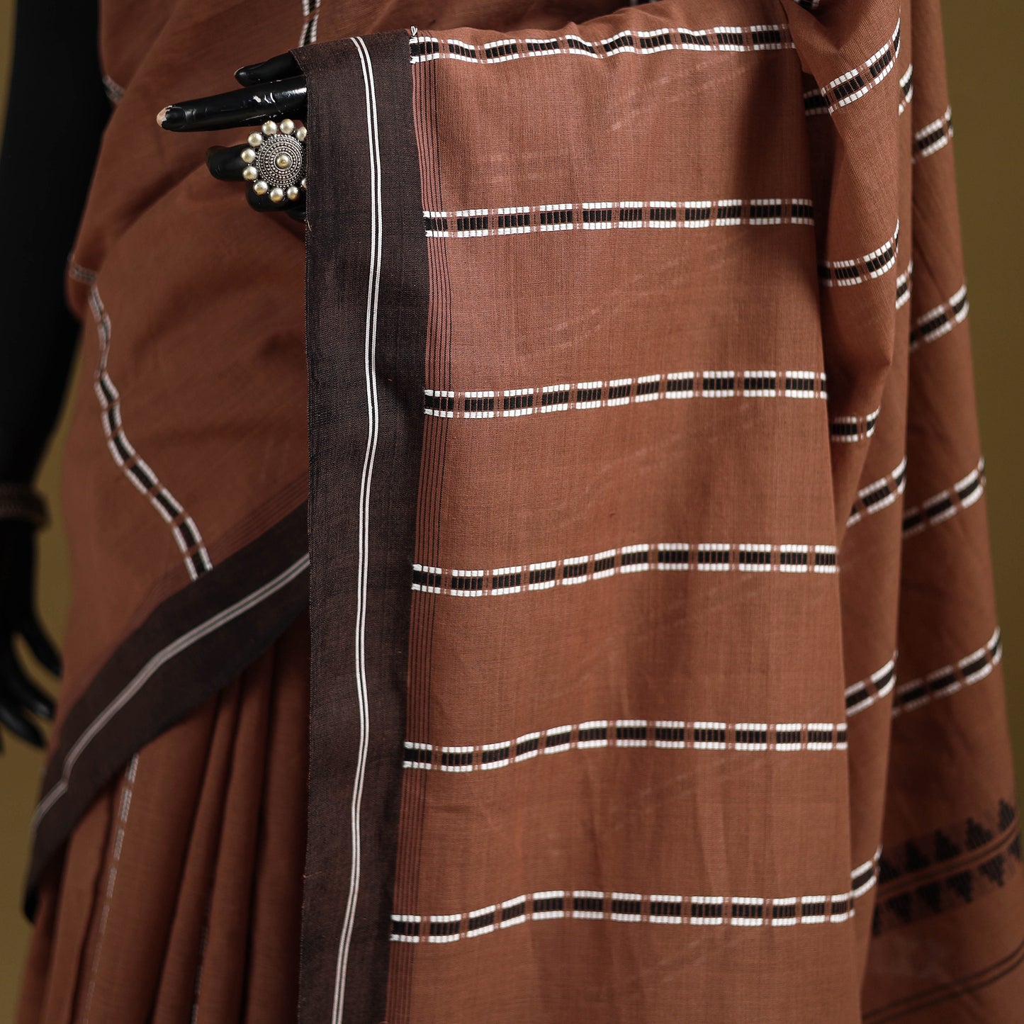 Bengal Handwoven Cotton Begumpuri Saree 16
