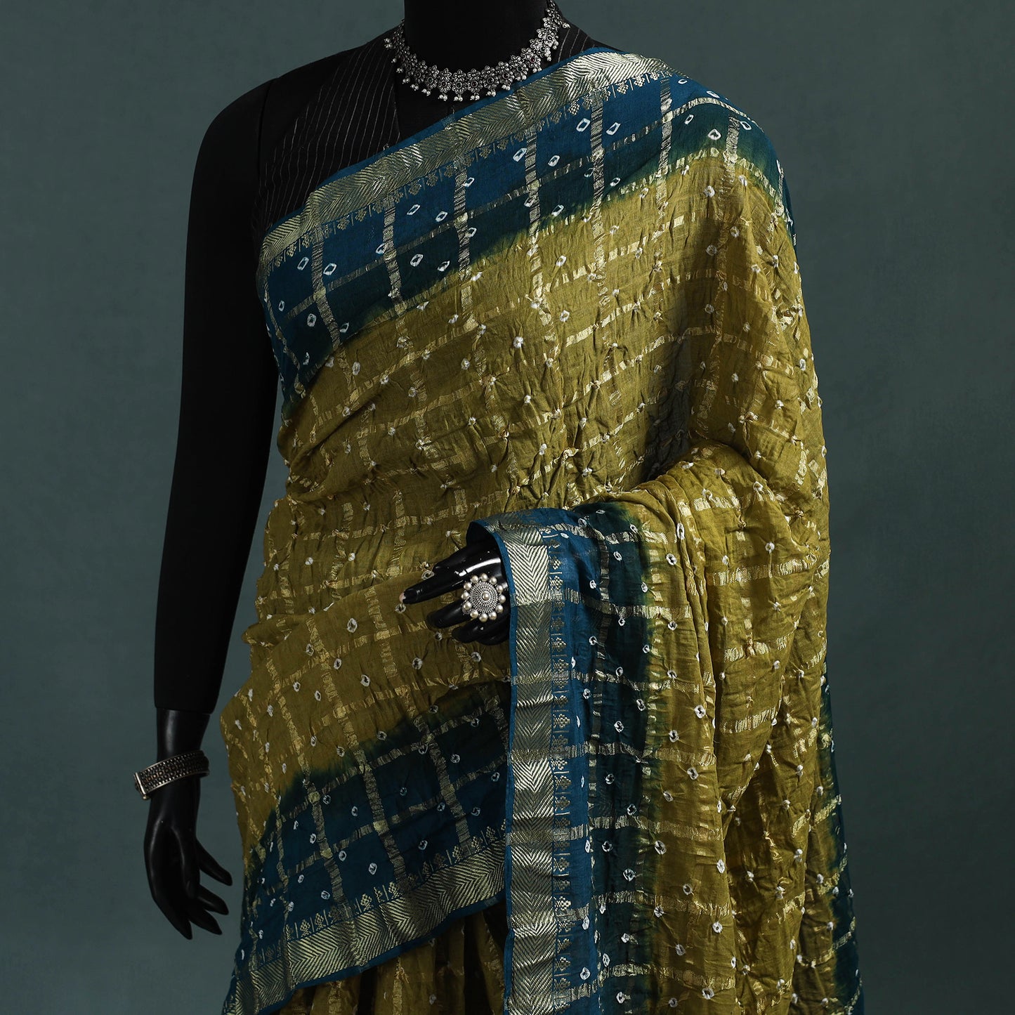 Kutch Tie-Dye Bandhani Cotton Saree with Blouse Piece 04