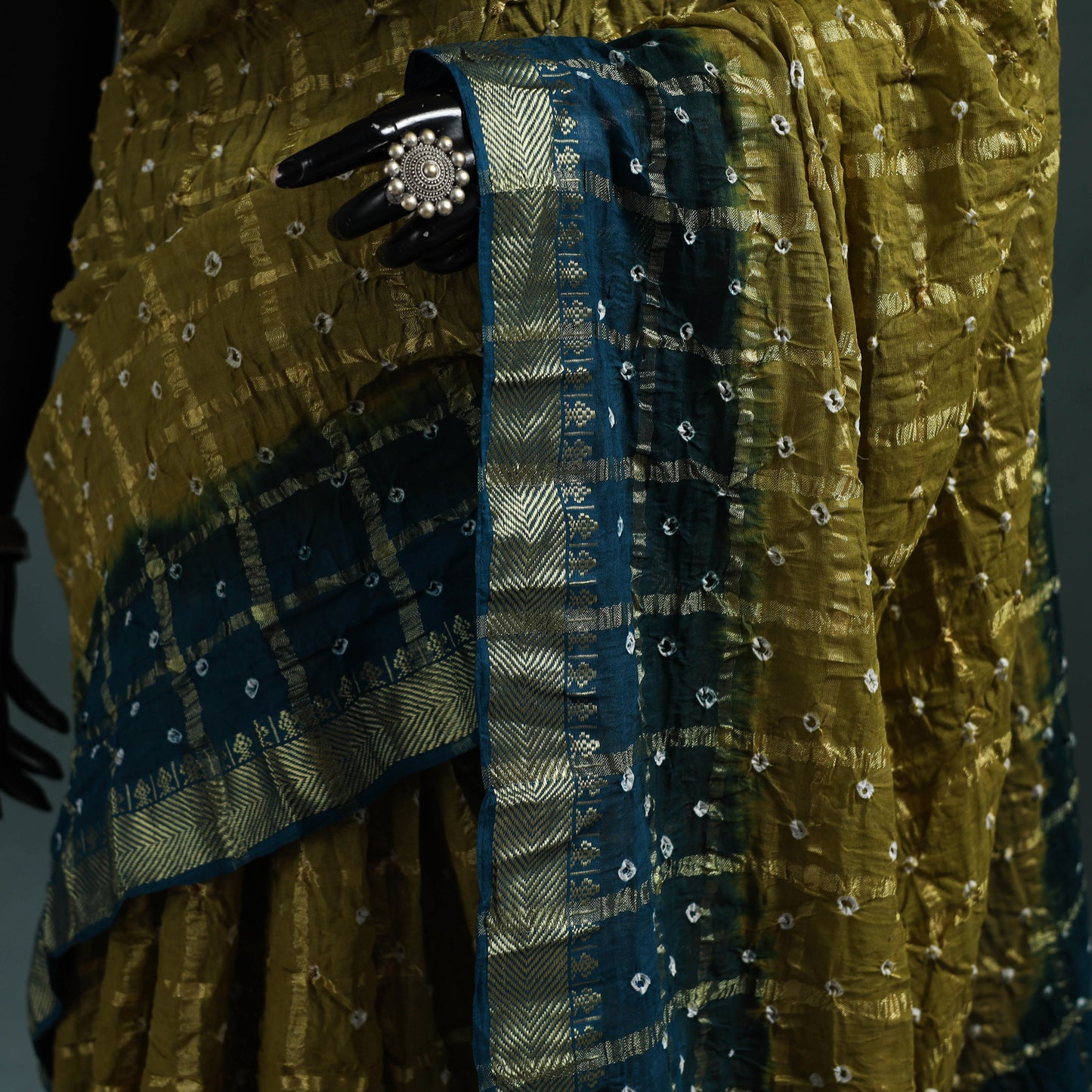 Kutch Tie-Dye Bandhani Cotton Saree with Blouse Piece 04