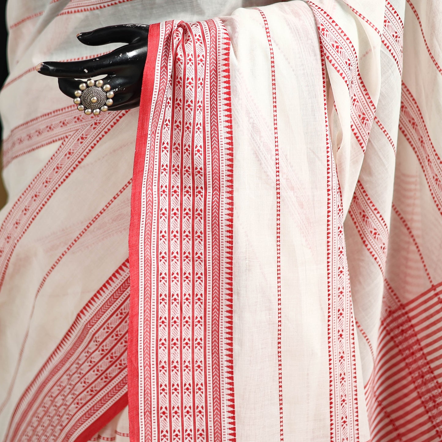 Bengal Handwoven Cotton Begumpuri Saree 17