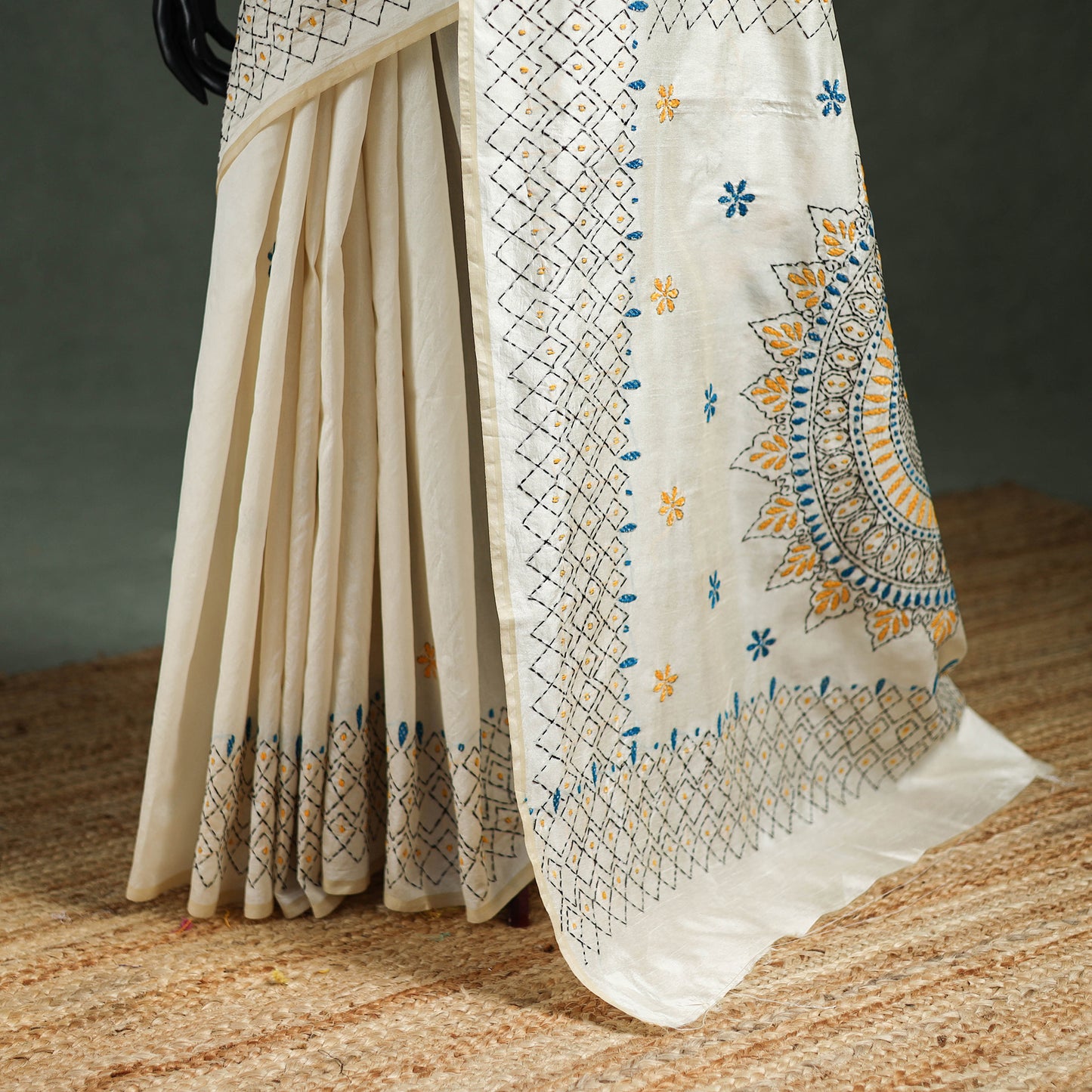 White - Bengal Nakshi Kantha Hand Embroidered Silk Saree 26