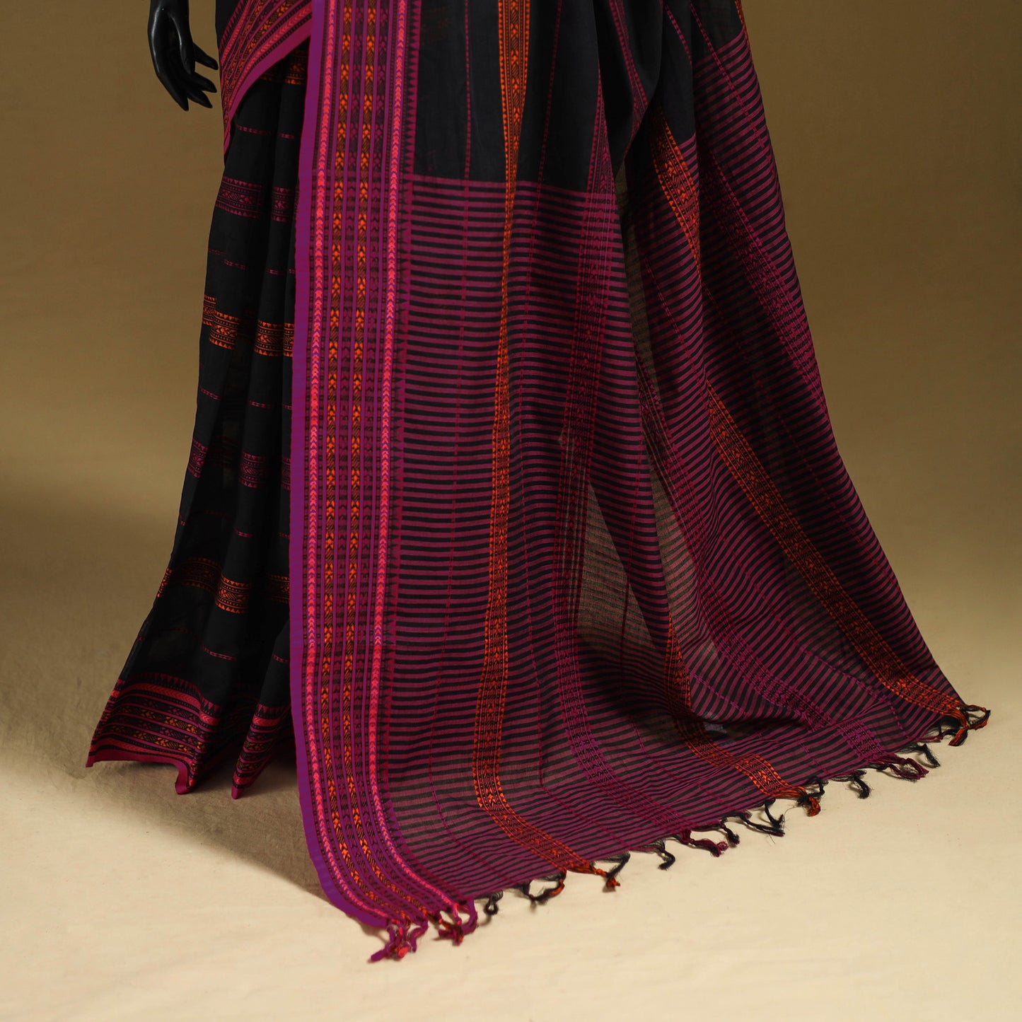 Bengal Handwoven Cotton Begumpuri Saree 18