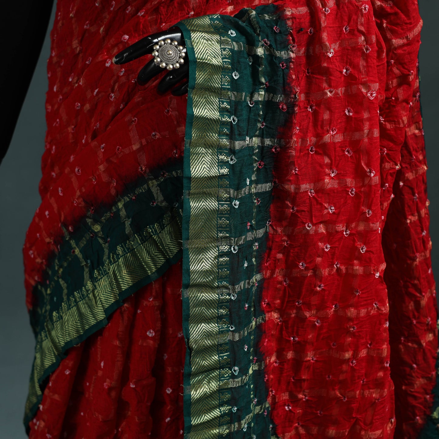 Kutch Tie-Dye Bandhani Cotton Saree with Blouse Piece 07