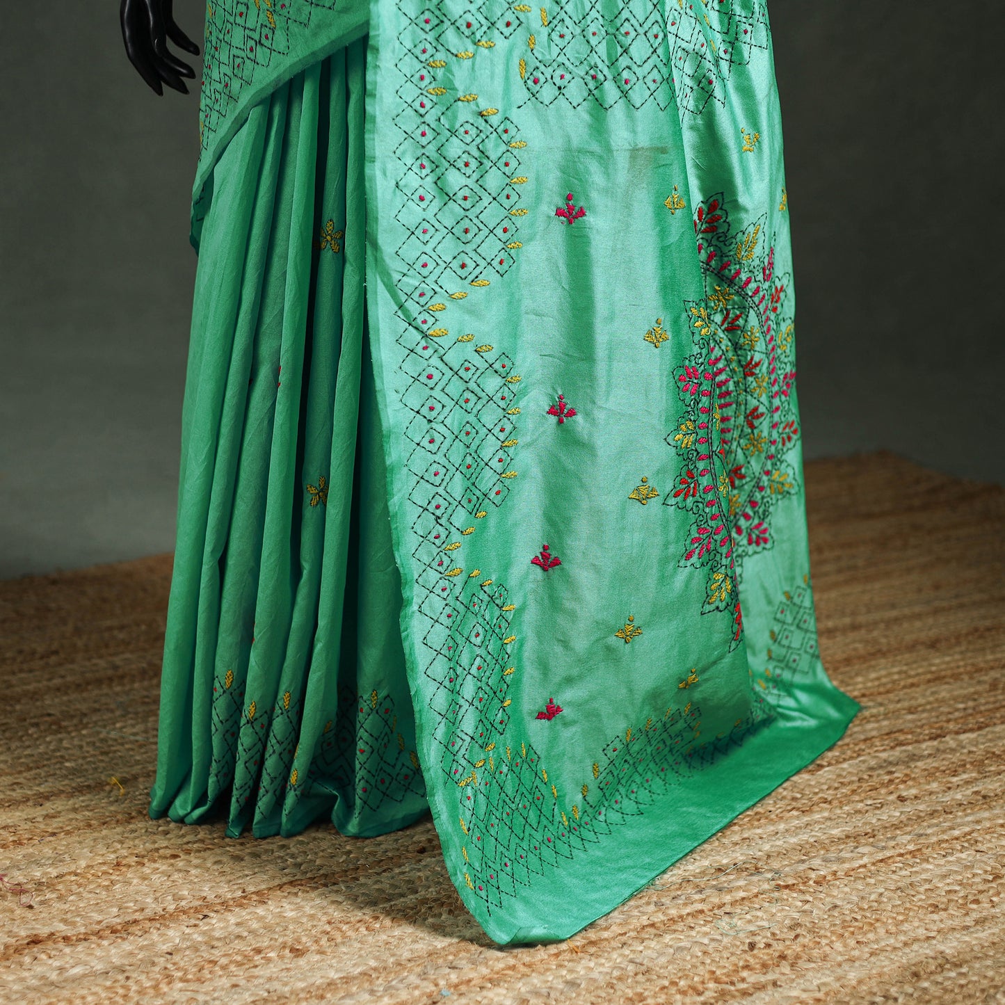 Green - Bengal Nakshi Kantha Hand Embroidered Silk Saree 29