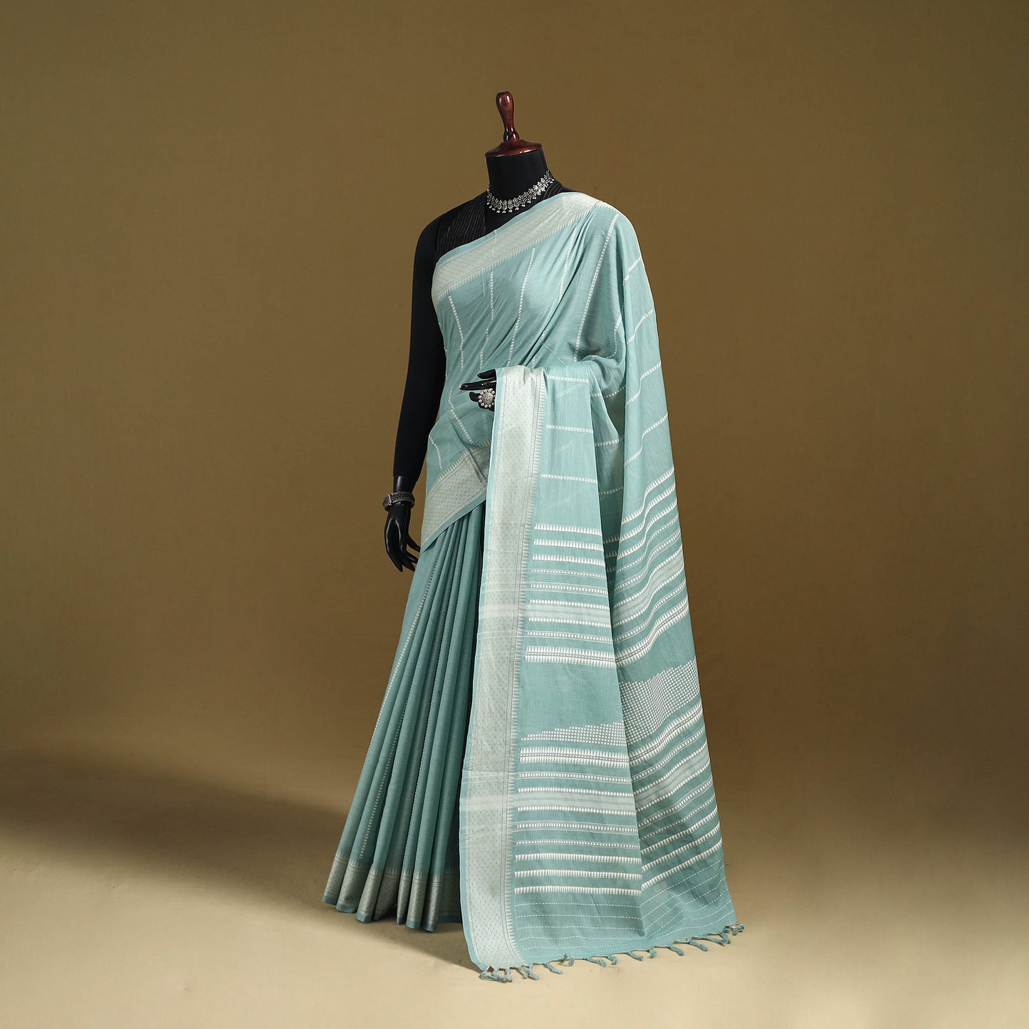 Bengal Handwoven Cotton Begumpuri Saree 22