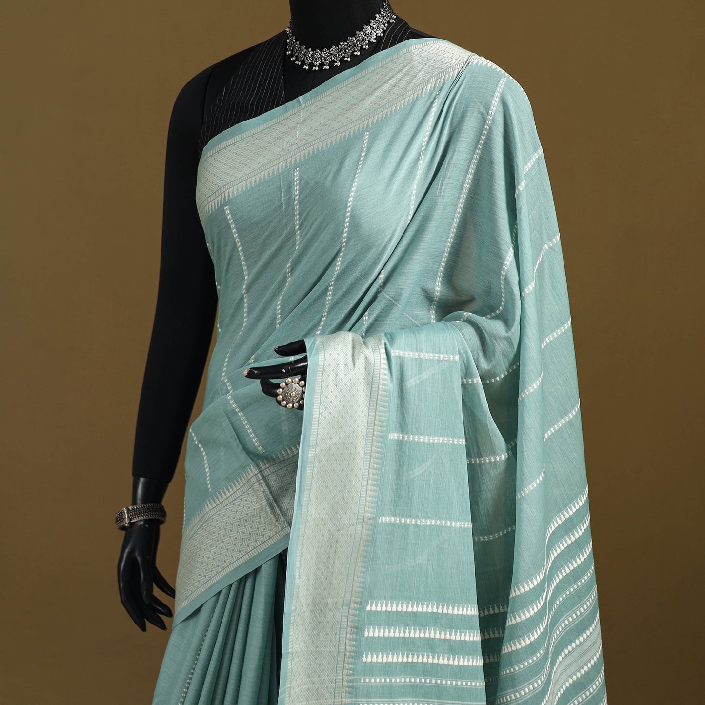 Bengal Handwoven Cotton Begumpuri Saree 22