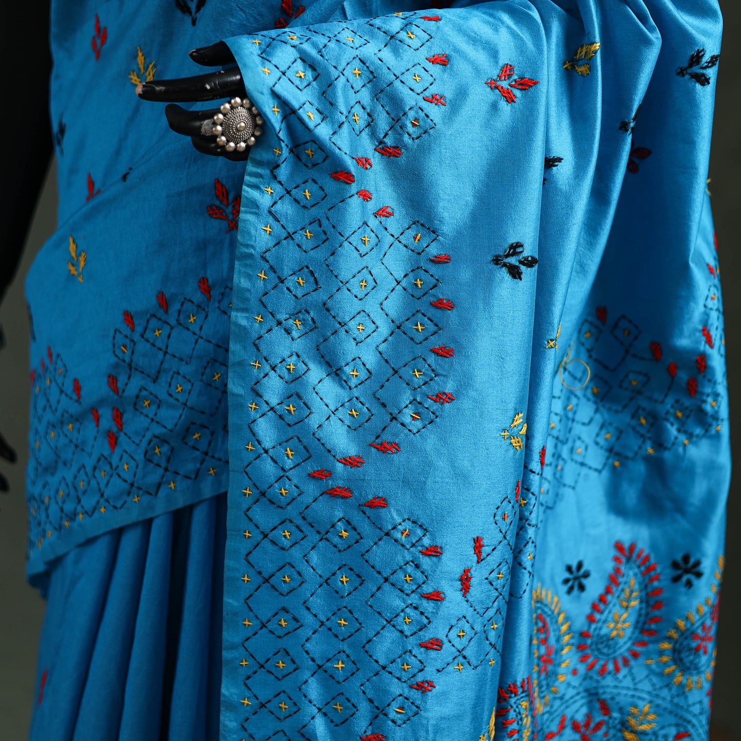 Blue - Bengal Nakshi Kantha Hand Embroidered Silk Saree 32