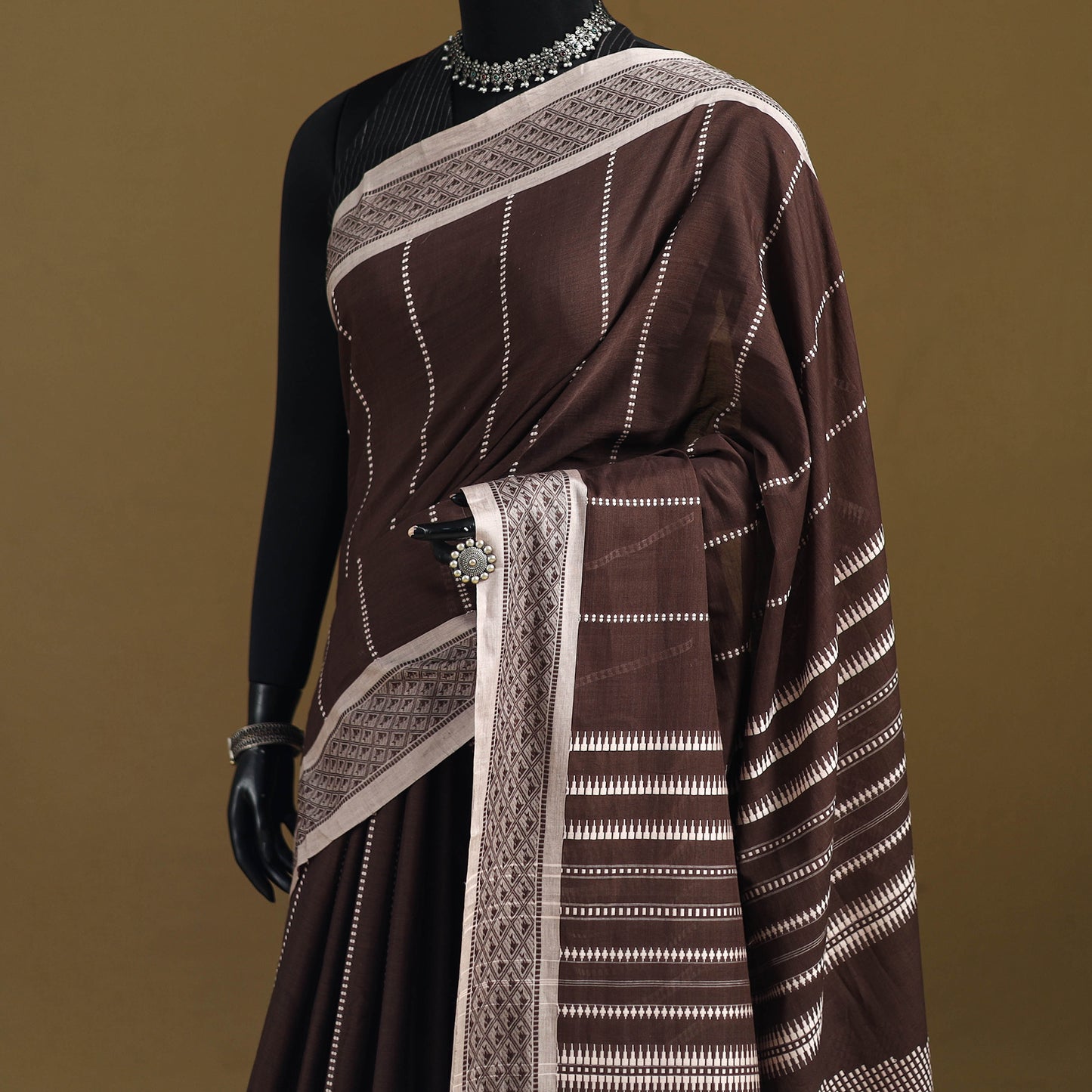 Bengal Handwoven Cotton Begumpuri Saree 25