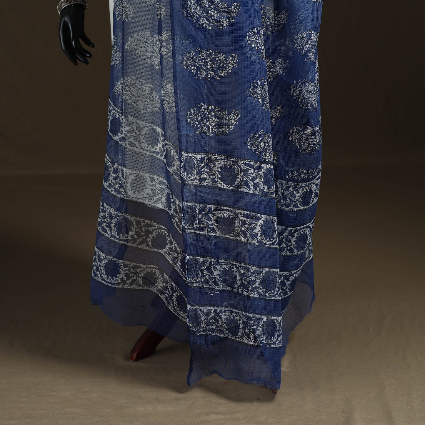 Akola Hand Block Print Natural Dyed Kota Doria Cotton Dupatta 21