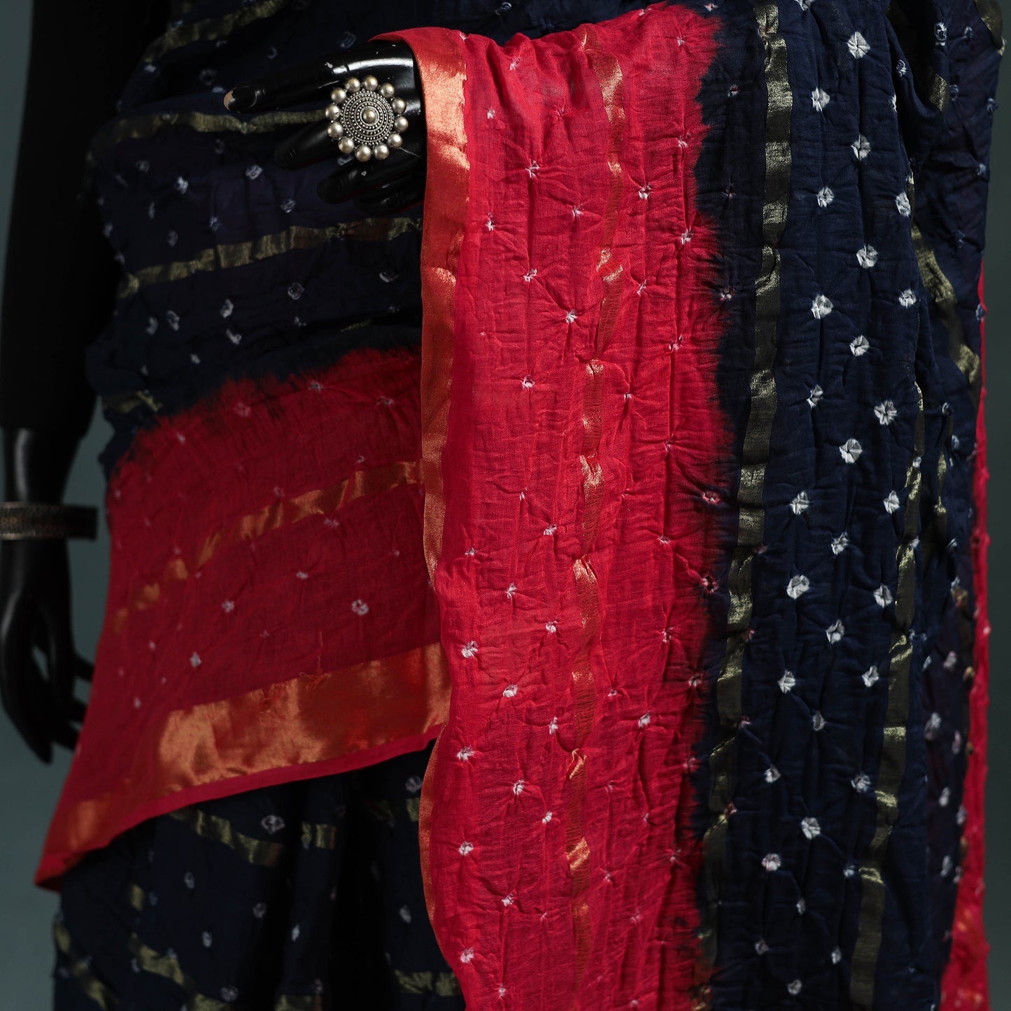 Kutch Tie-Dye Bandhani Cotton Saree with Blouse Piece 13