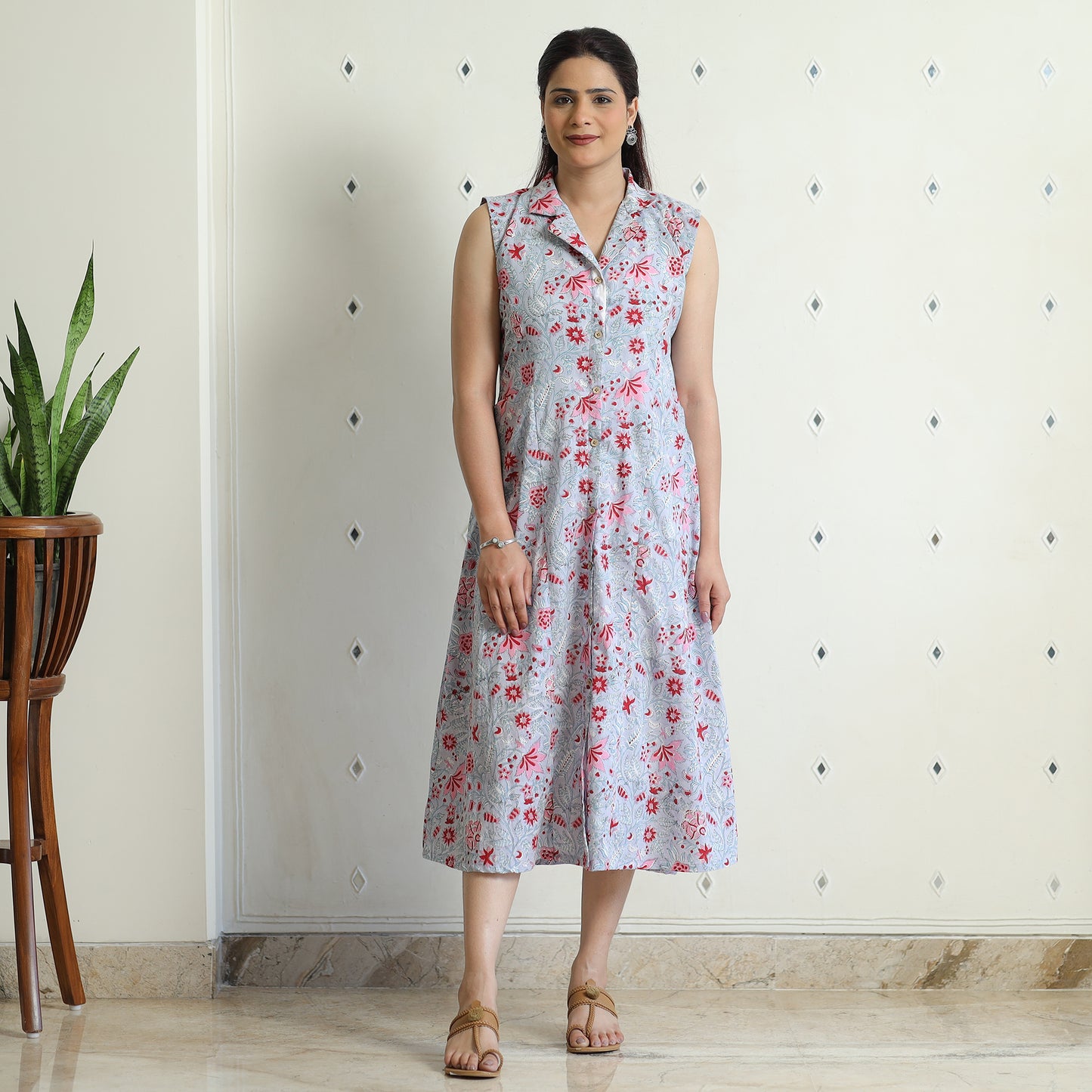 Buy Sanganeri Block Printed Cotton Collared Neck Buttoned Down Dress Online at iTokri.com