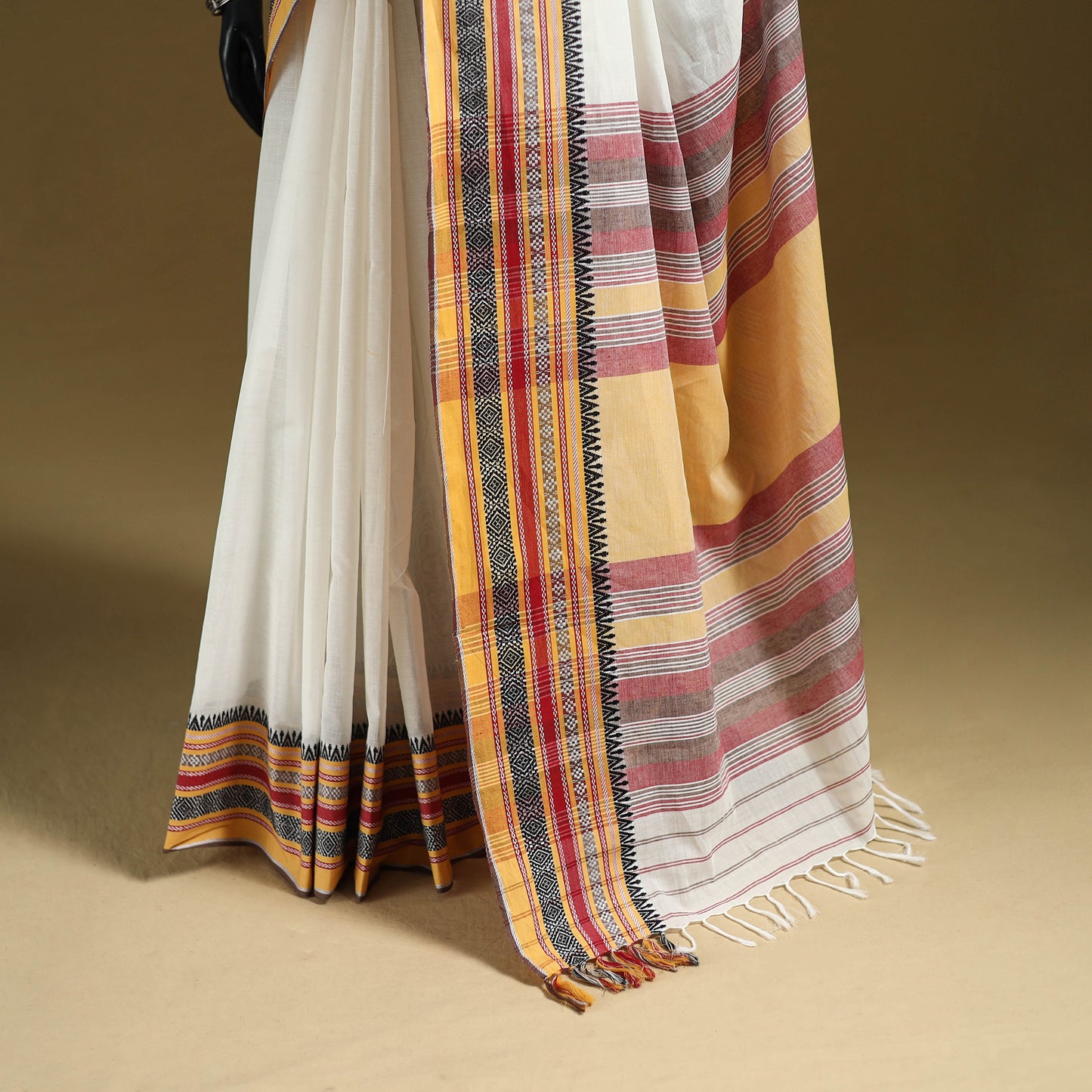 Bengal Handwoven Cotton Begumpuri Saree 29