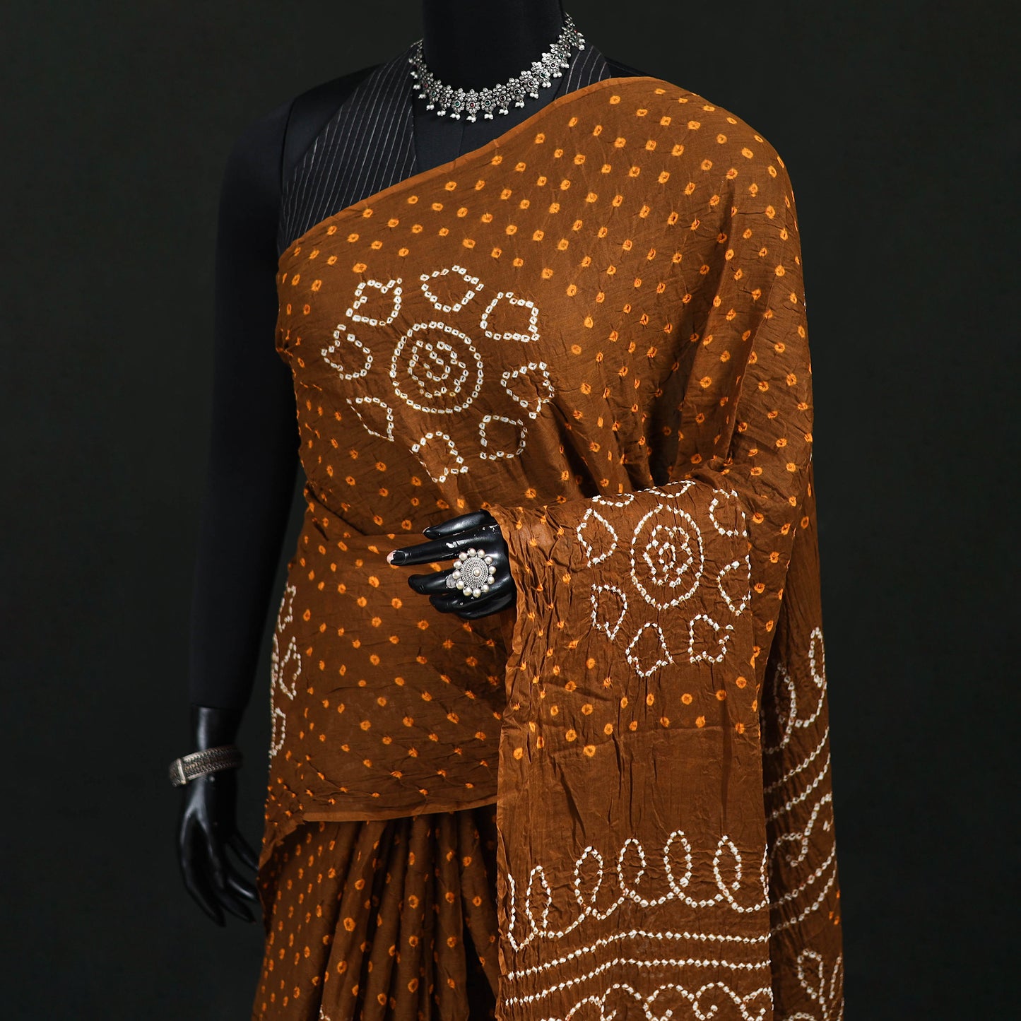 Kutch Bandhani Tie-Dye Cotton Saree 30