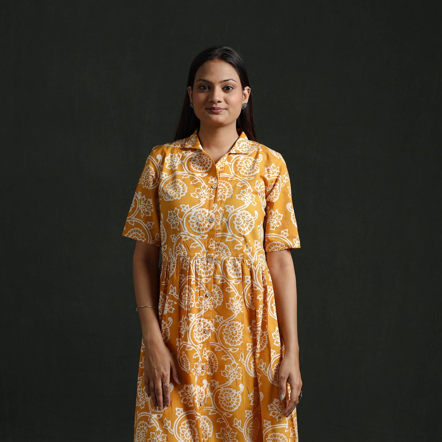 Collared Neck Buttoned Down Flared Cotton Hand Block Batik Print Dress 03