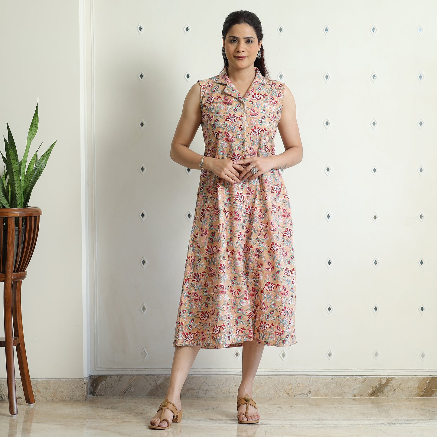Buy Sanganeri Block Printed Cotton Collared Neck Buttoned Down Dress Online at iTokri.com