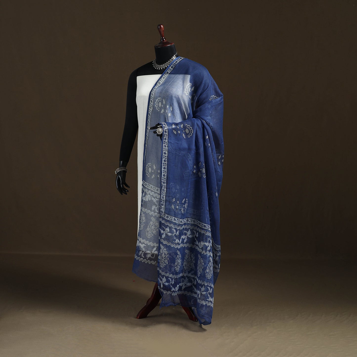 Akola Hand Block Print Natural Dyed Kota Doria Cotton Dupatta 31