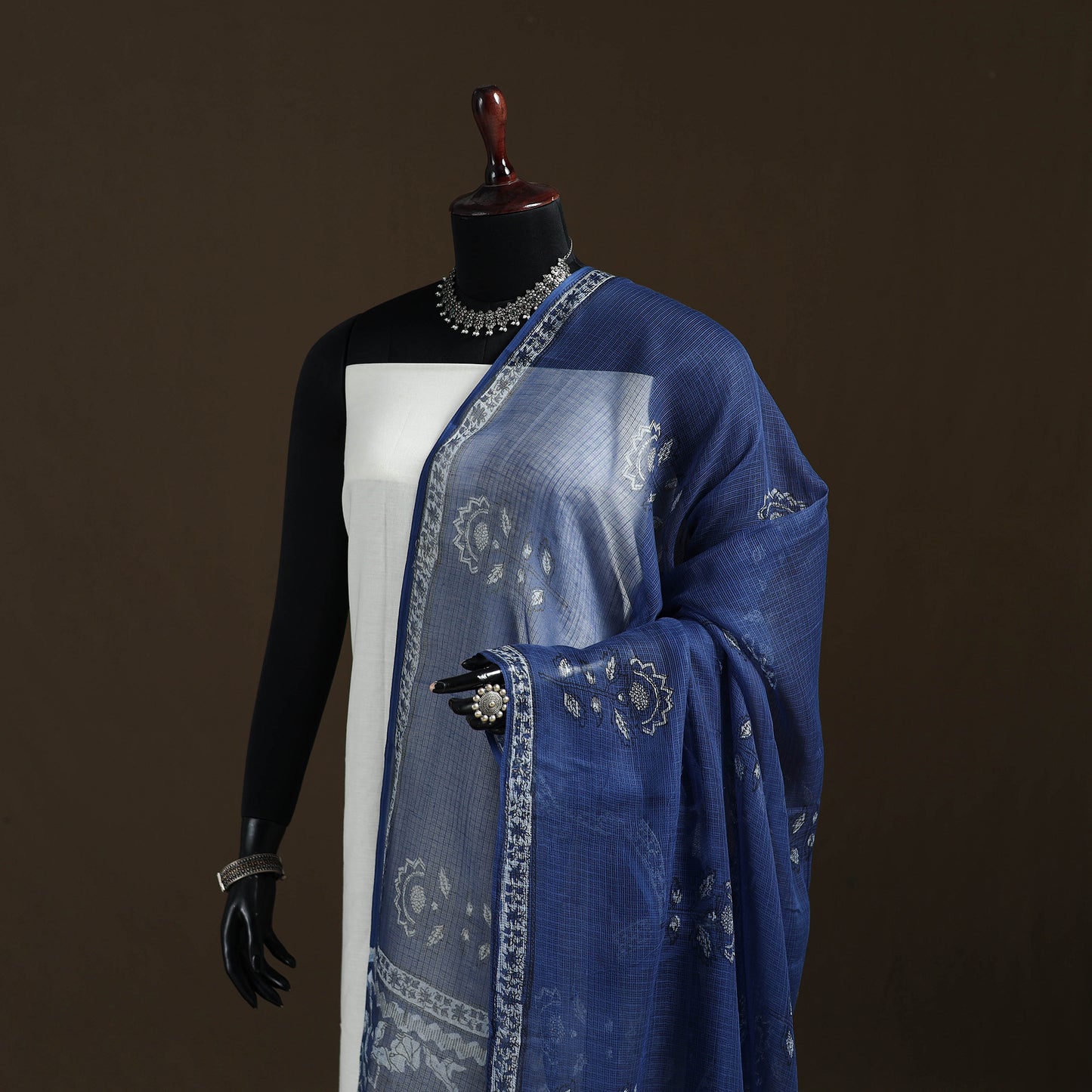 Akola Hand Block Print Natural Dyed Kota Doria Cotton Dupatta 31