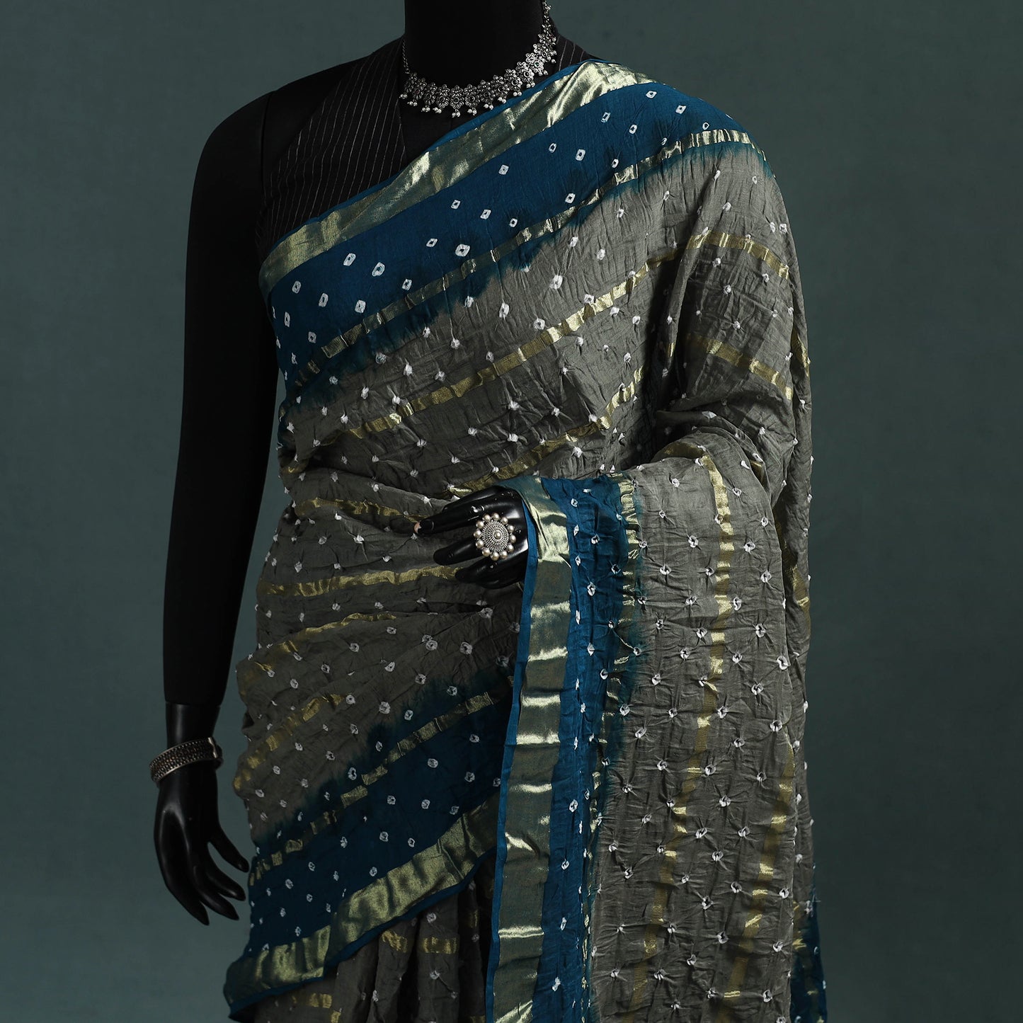 Kutch Tie-Dye Bandhani Cotton Saree with Blouse Piece 21