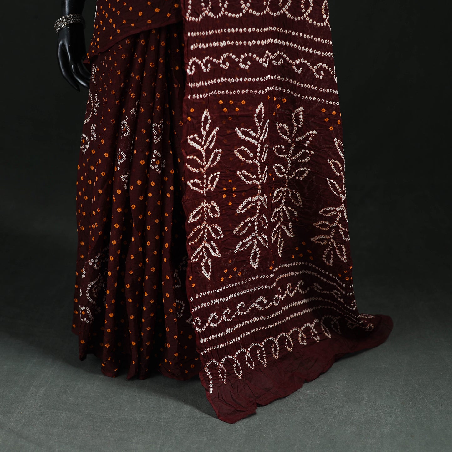 Kutch Bandhani Tie-Dye Cotton Saree 34