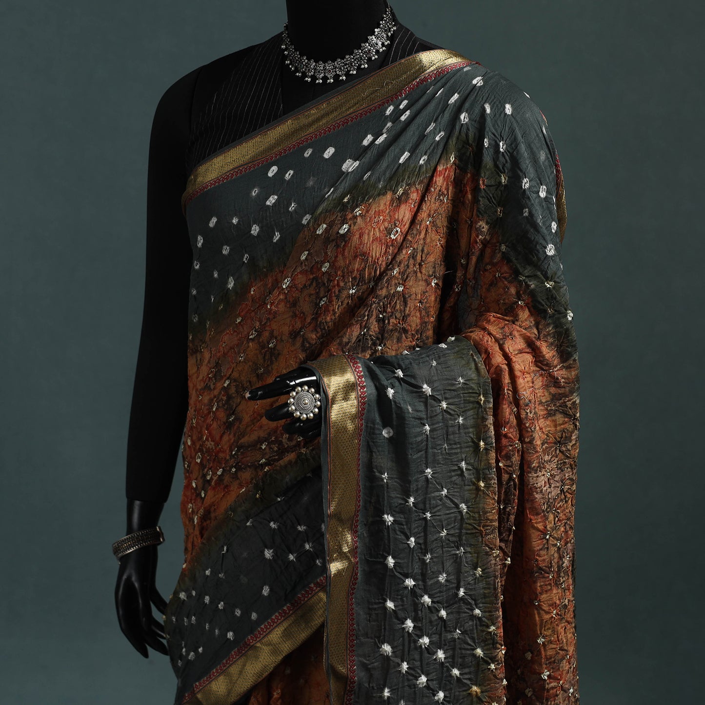 Kutch Tie-Dye Shibori Bandhani Cotton Saree with Blouse Piece 22