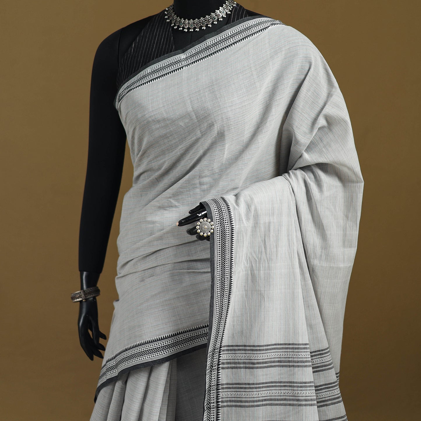 Grey - Bengal Handwoven Cotton Begumpuri Saree 35