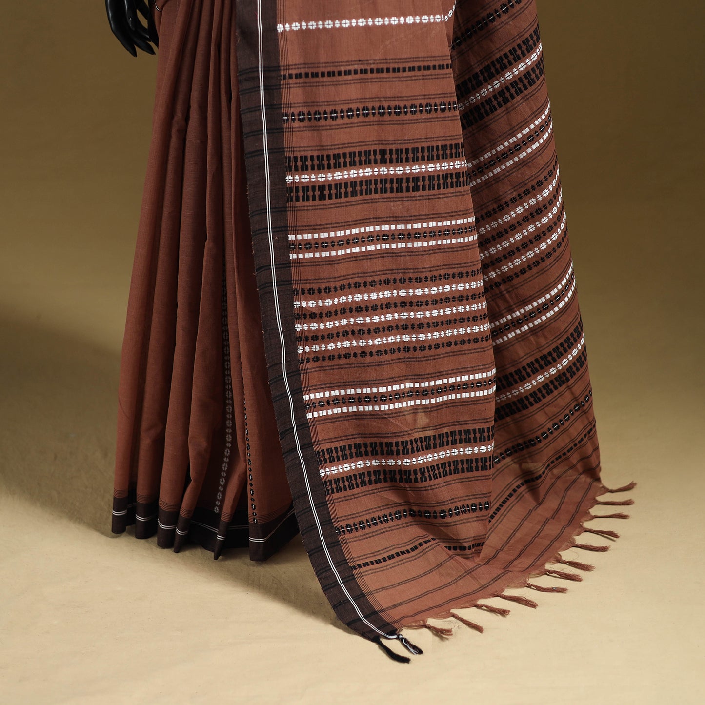 Bengal Handwoven Cotton Begumpuri Saree 36