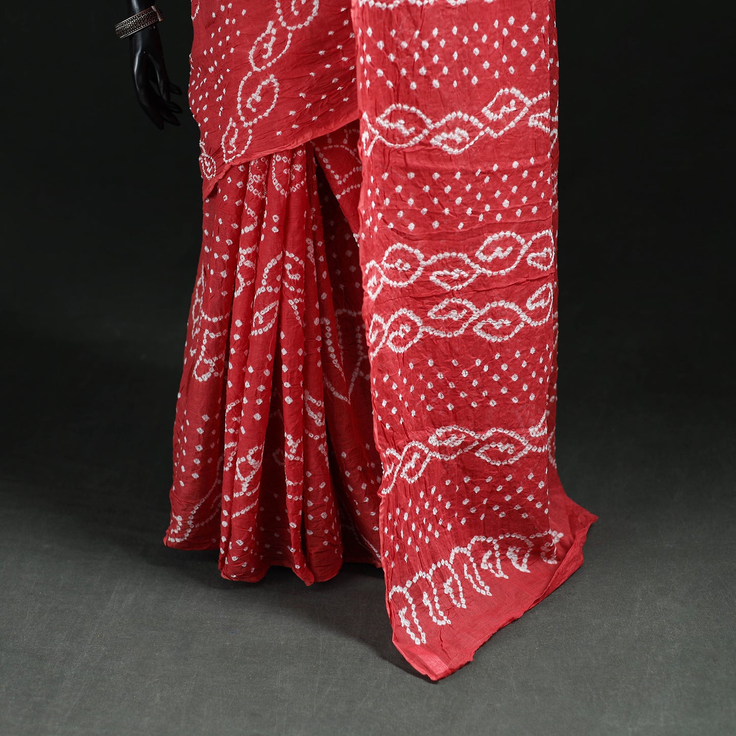 Kutch Bandhani Tie-Dye Cotton Saree 41
