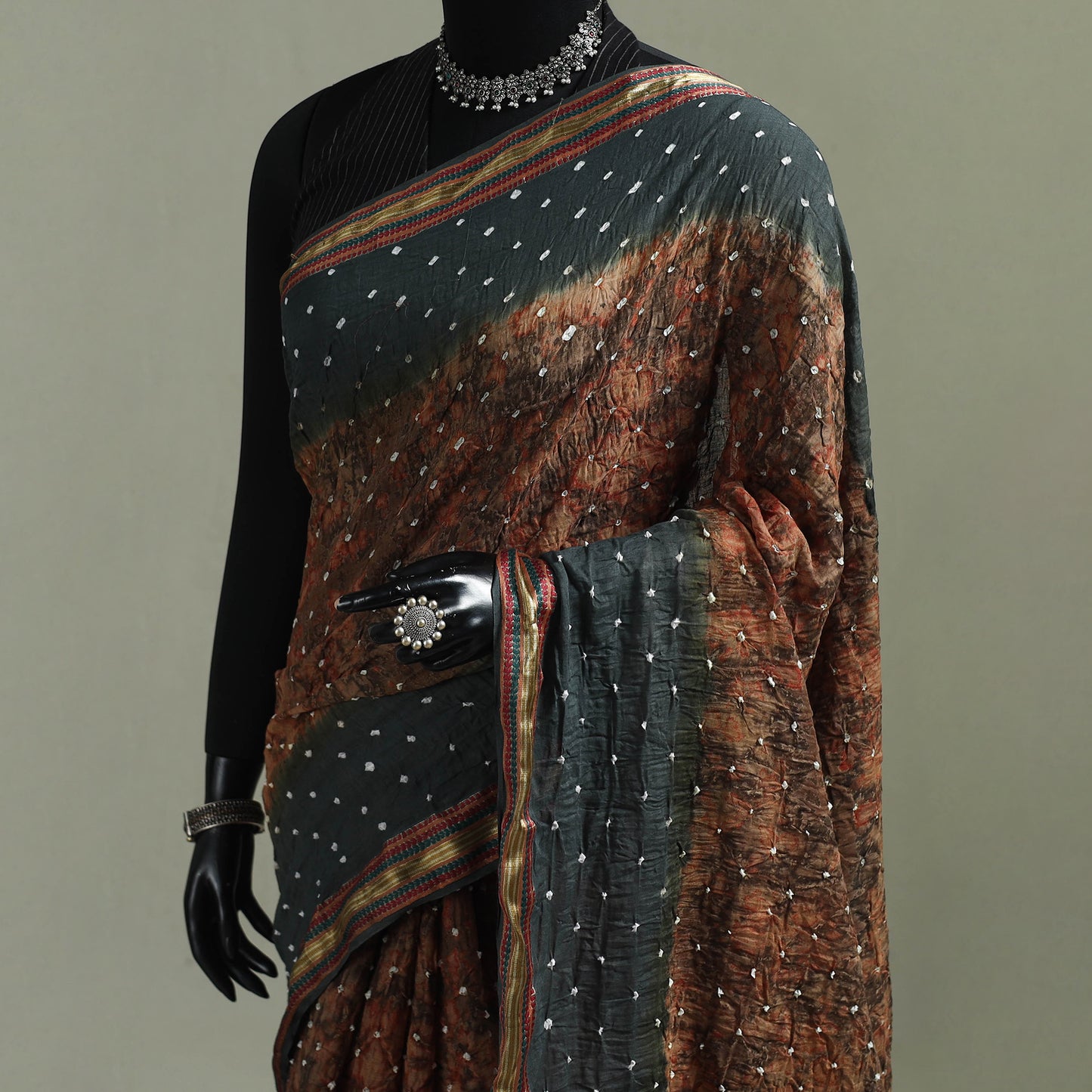 Kutch Tie-Dye Shibori Bandhani Cotton Saree with Blouse Piece 29
