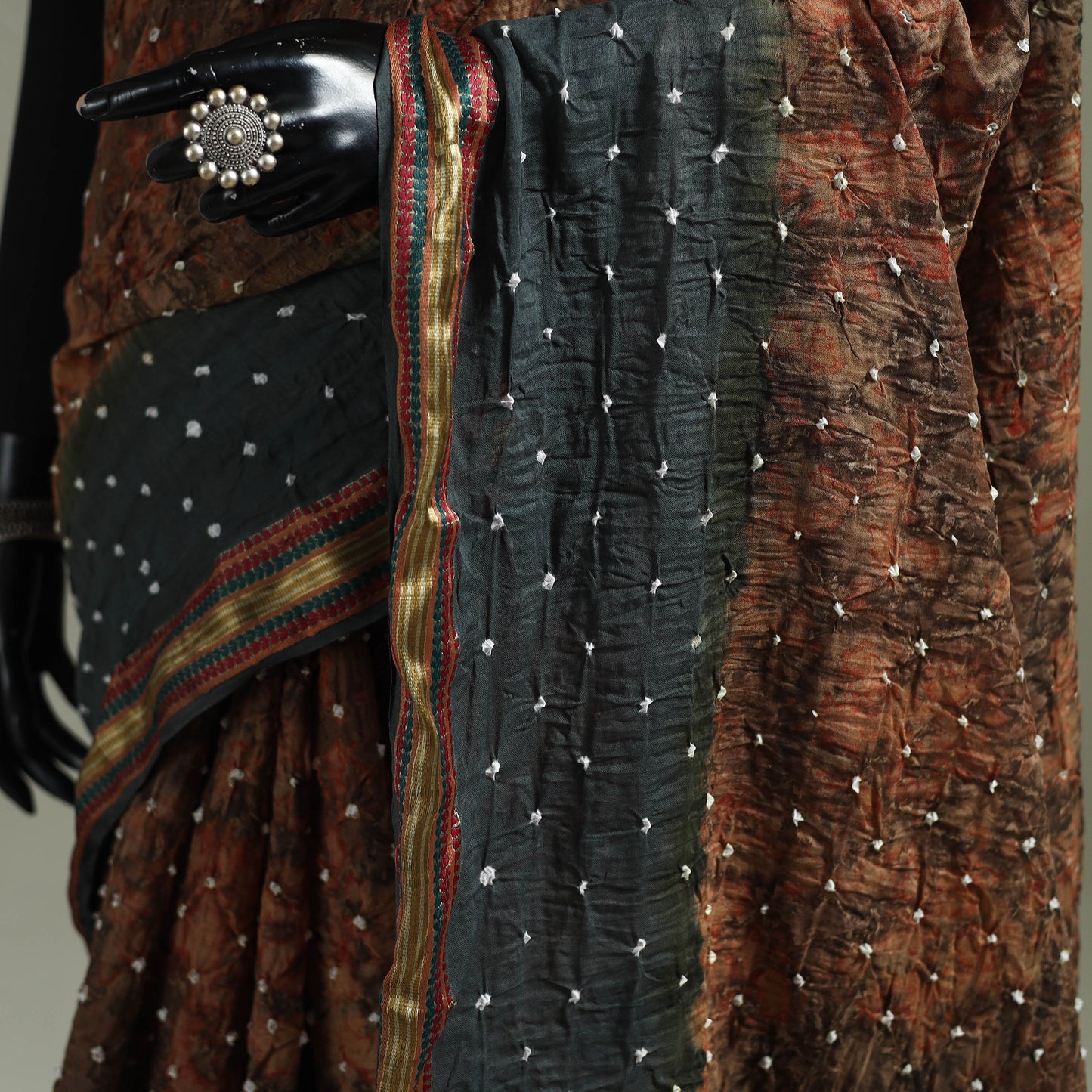 Kutch Tie-Dye Shibori Bandhani Cotton Saree with Blouse Piece 29