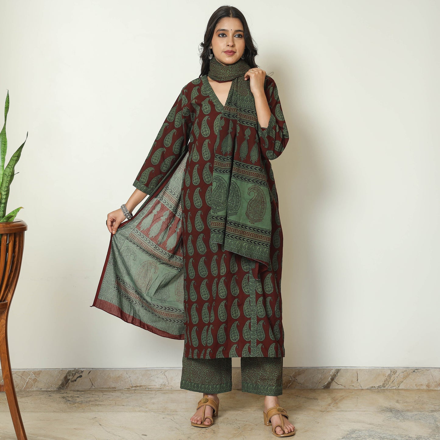 Red - Bagh Block Printed Cotton Kurta with Palazzo & Dupatta Set 02