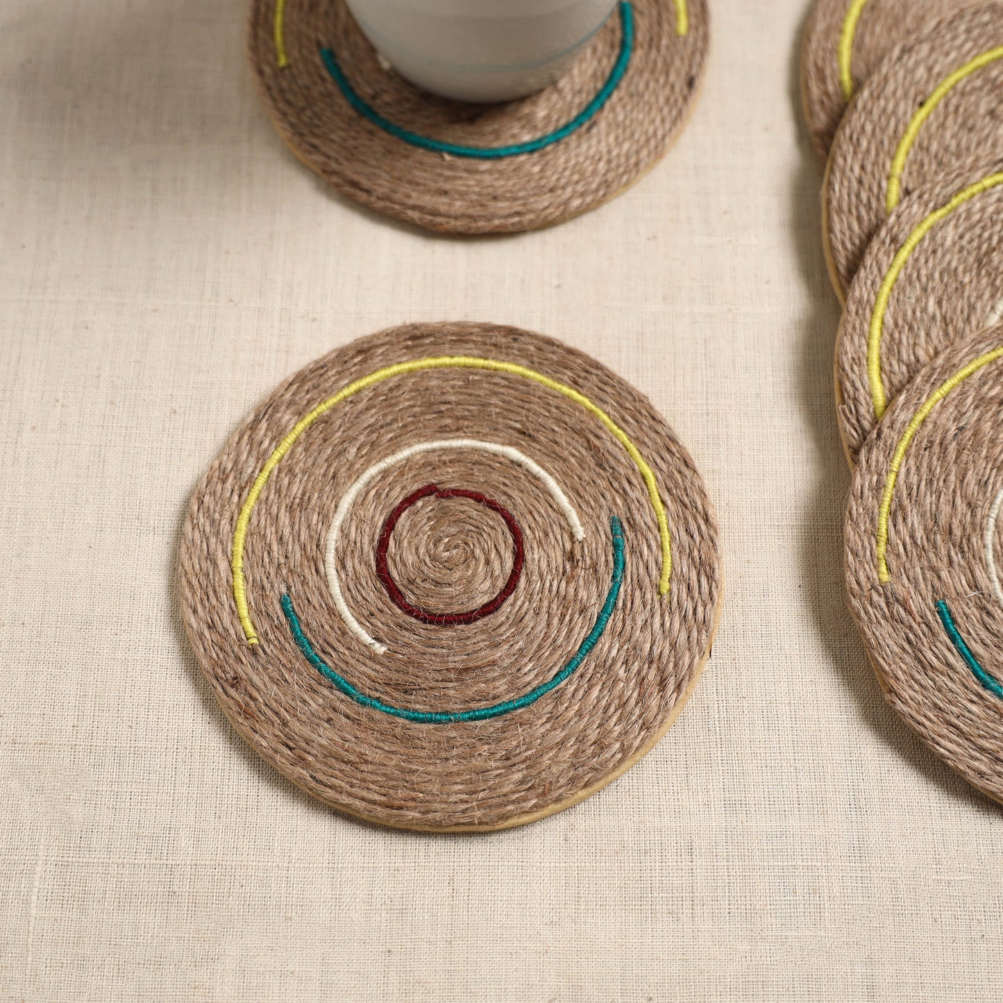 Jute Handcrafted Round Coaster (Set of 6) 07