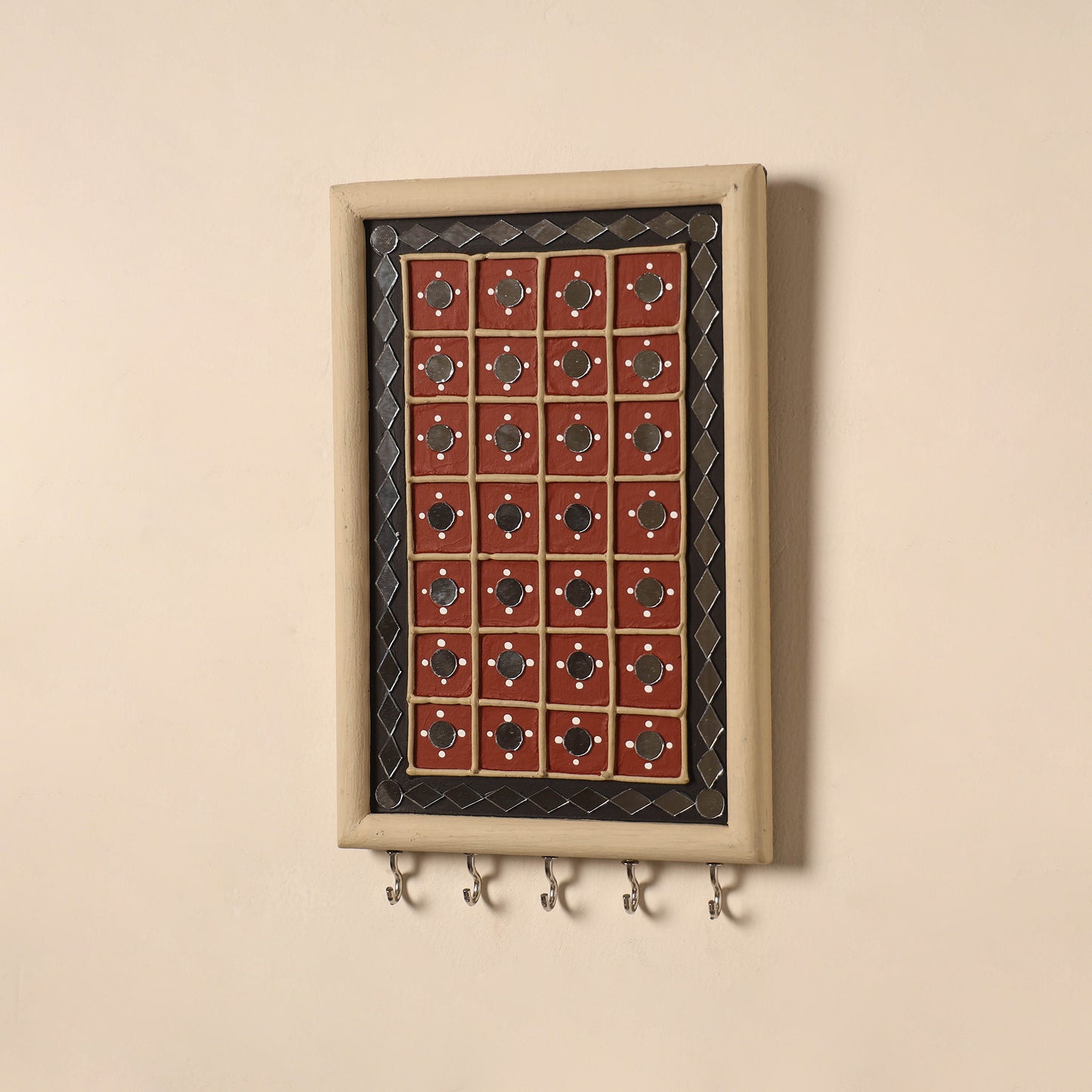 Kutch Mud Mirror Work Lippan Art Key Holder (9 x 6 in) 47
