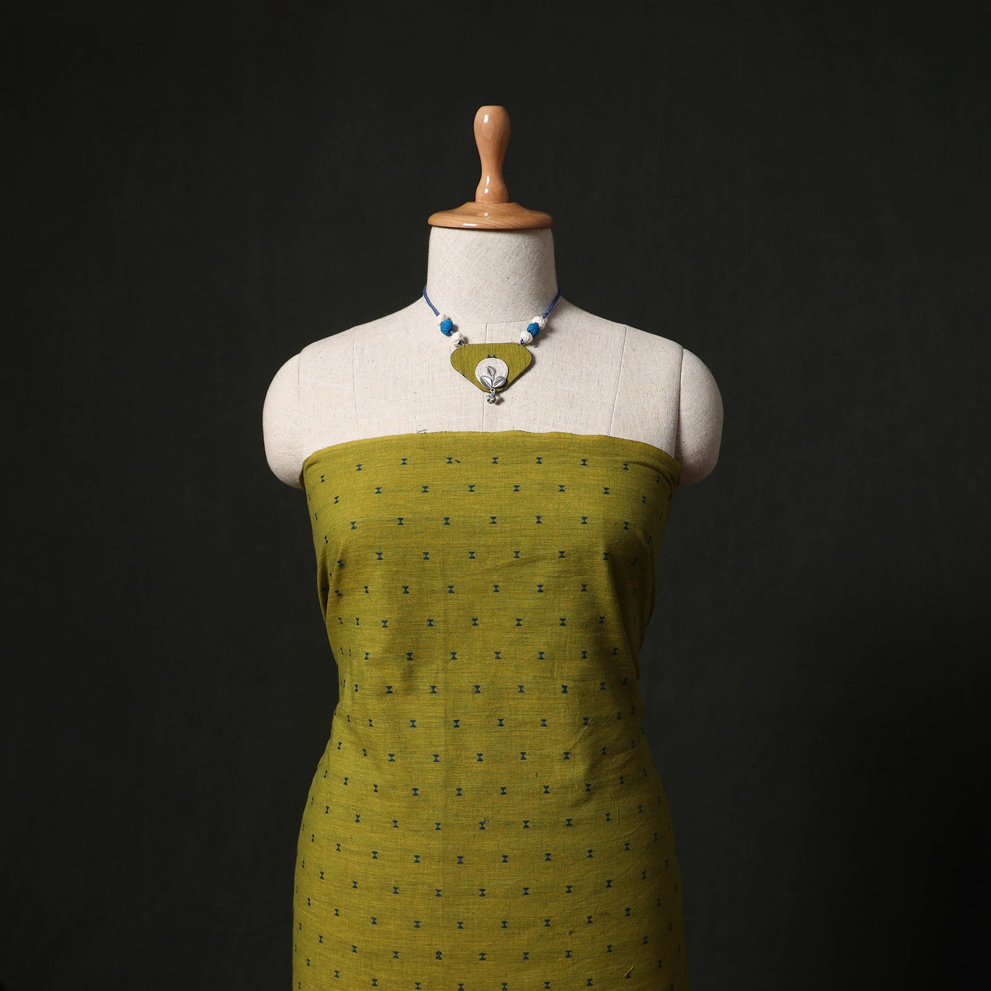 Jacquard Woven 2pc Cotton Unstitched Dress Material Kurta Set with Jewellery 26