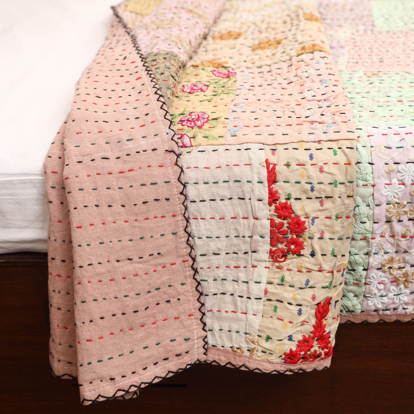 Beige - Khambadiya Tagai Patchwork Quilt / Gudri / Blanket 16