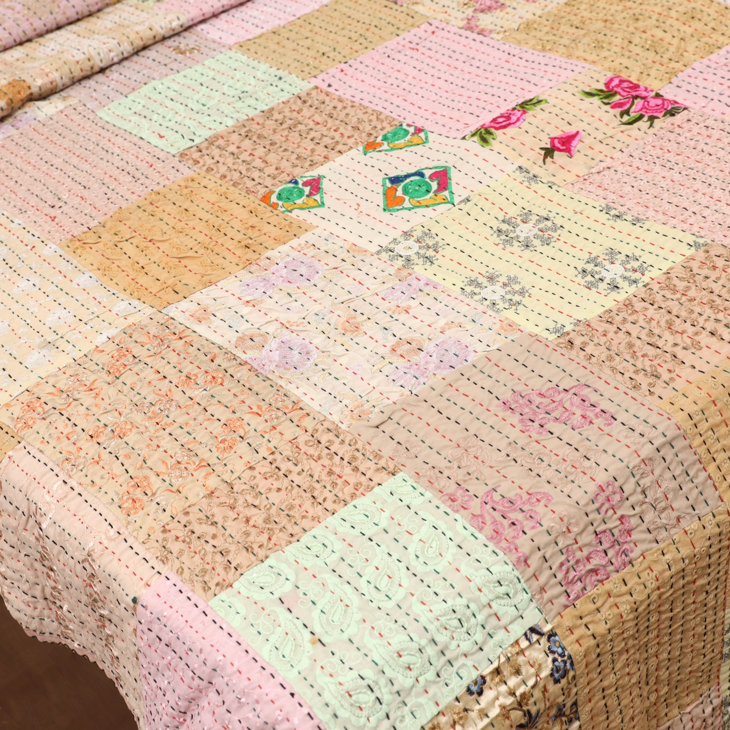 Beige - Khambadiya Tagai Patchwork Quilt / Gudri / Blanket 16