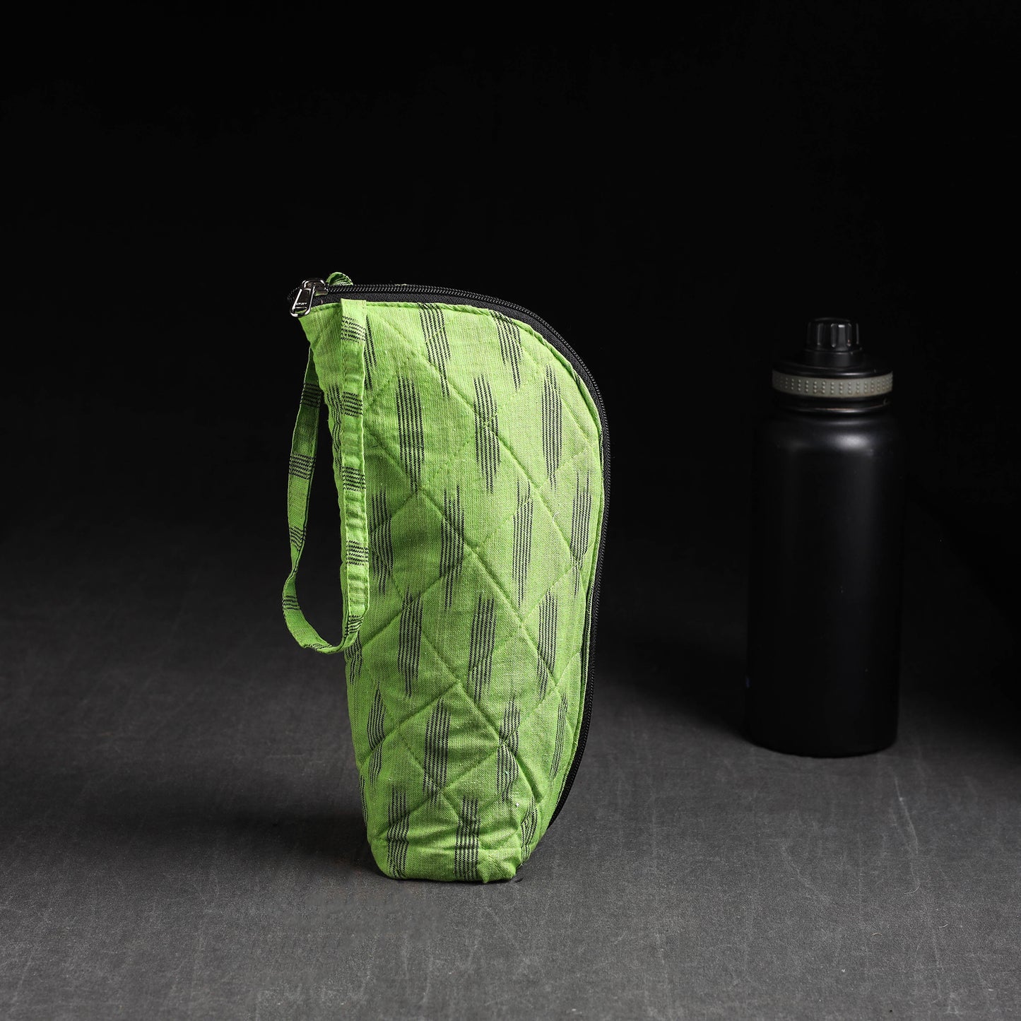 Handmade 1L Water Bottle Cover 02