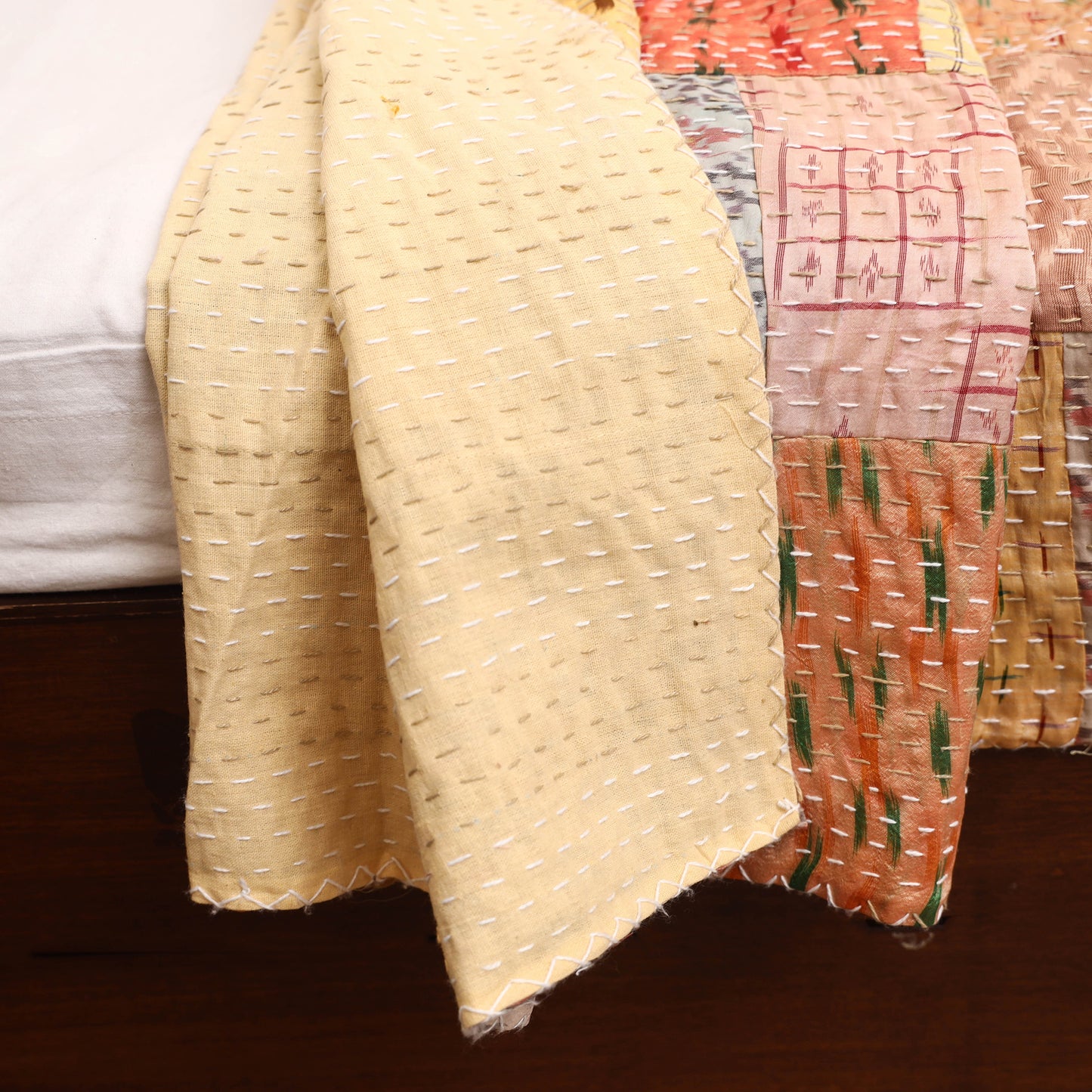 Beige - Khambadiya Tagai Patchwork Quilt / Gudri / Blanket 39