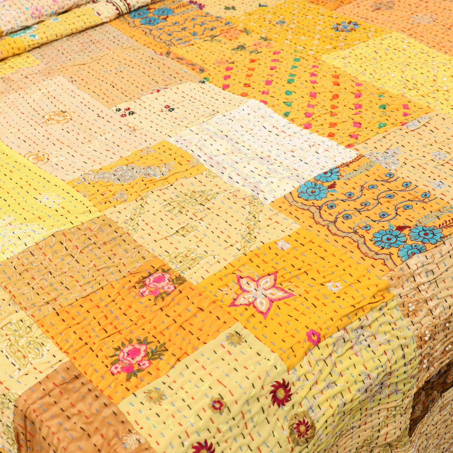 Yellow - Khambadiya Tagai Patchwork Quilt / Gudri / Blanket 46